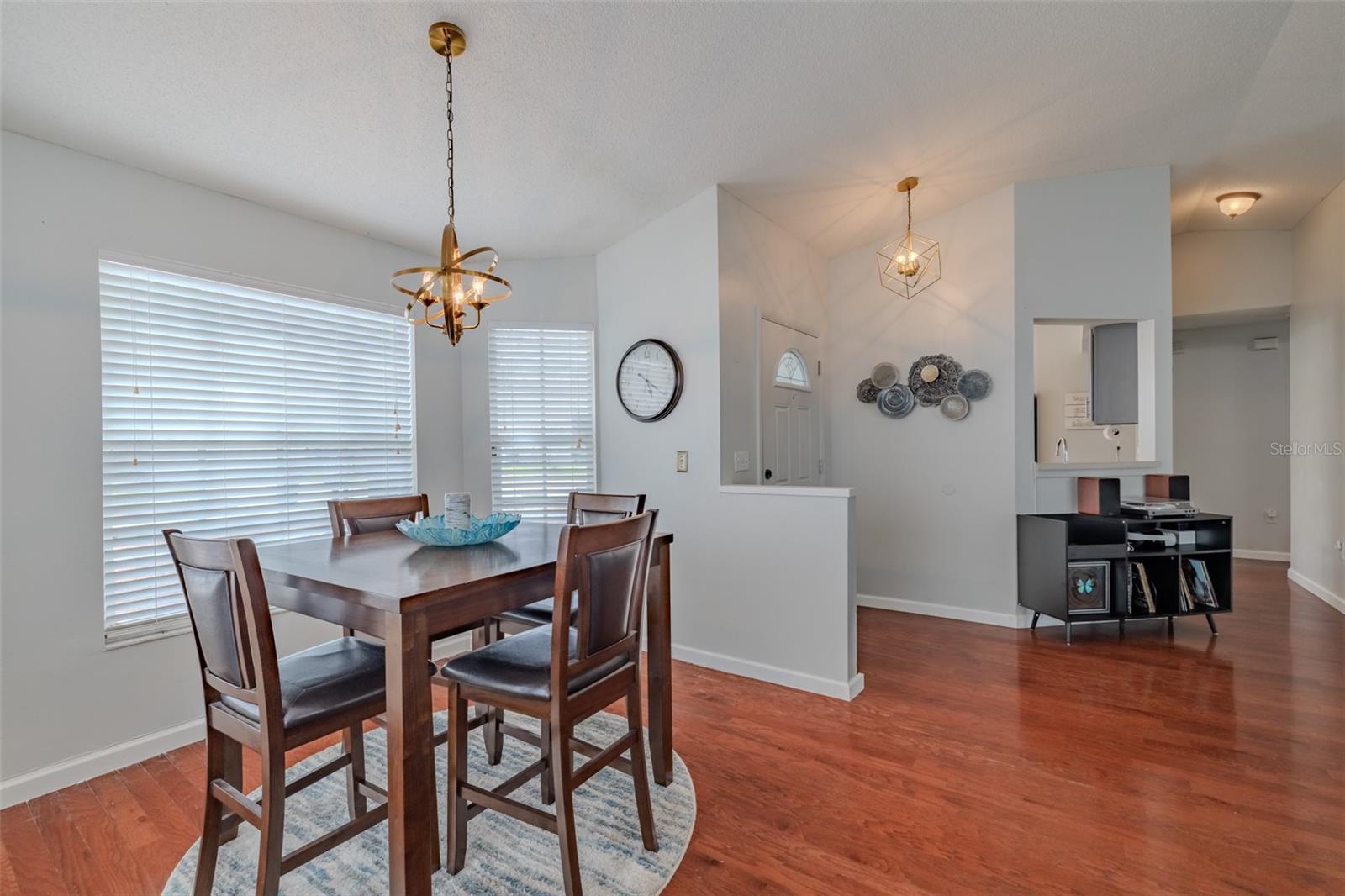 Image 9 of 31 For 1221 Franford Drive