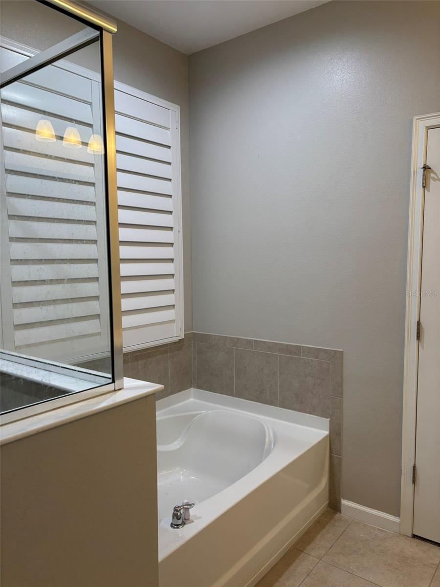 Image 15 of 30 For 12307 Prairie Valley Lane