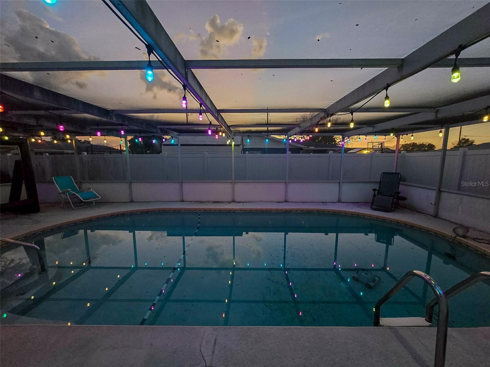 Listing photo id 30 for 7510 Judith Crescent