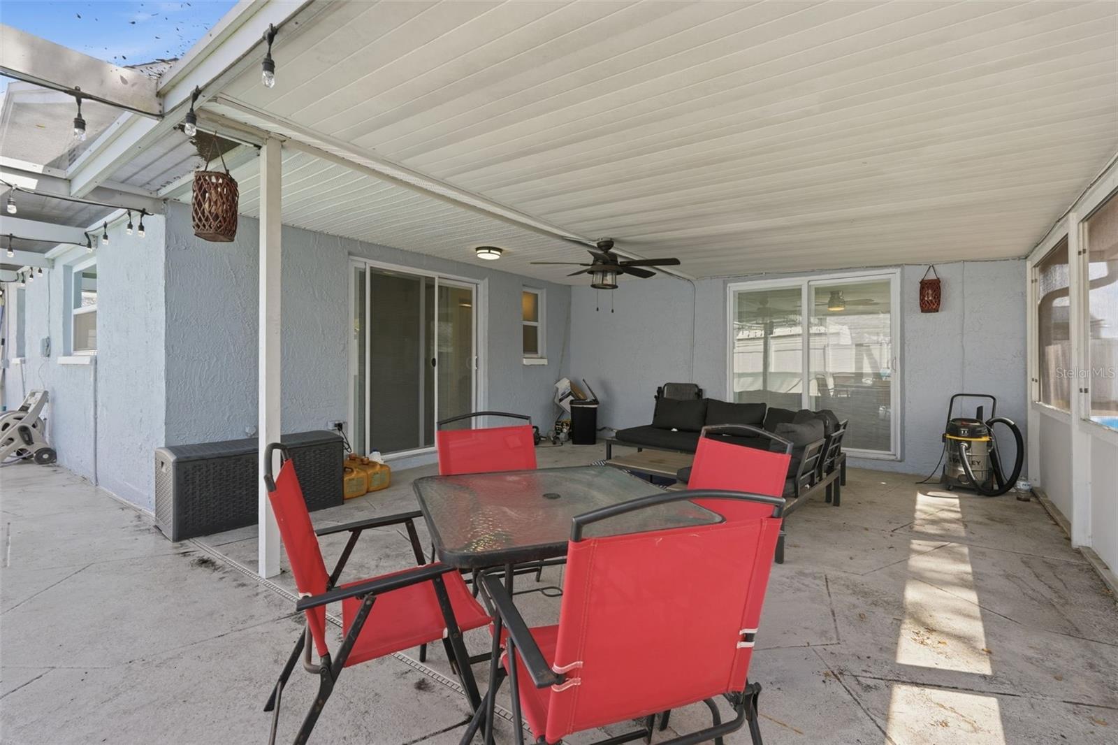 Listing photo id 31 for 7510 Judith Crescent