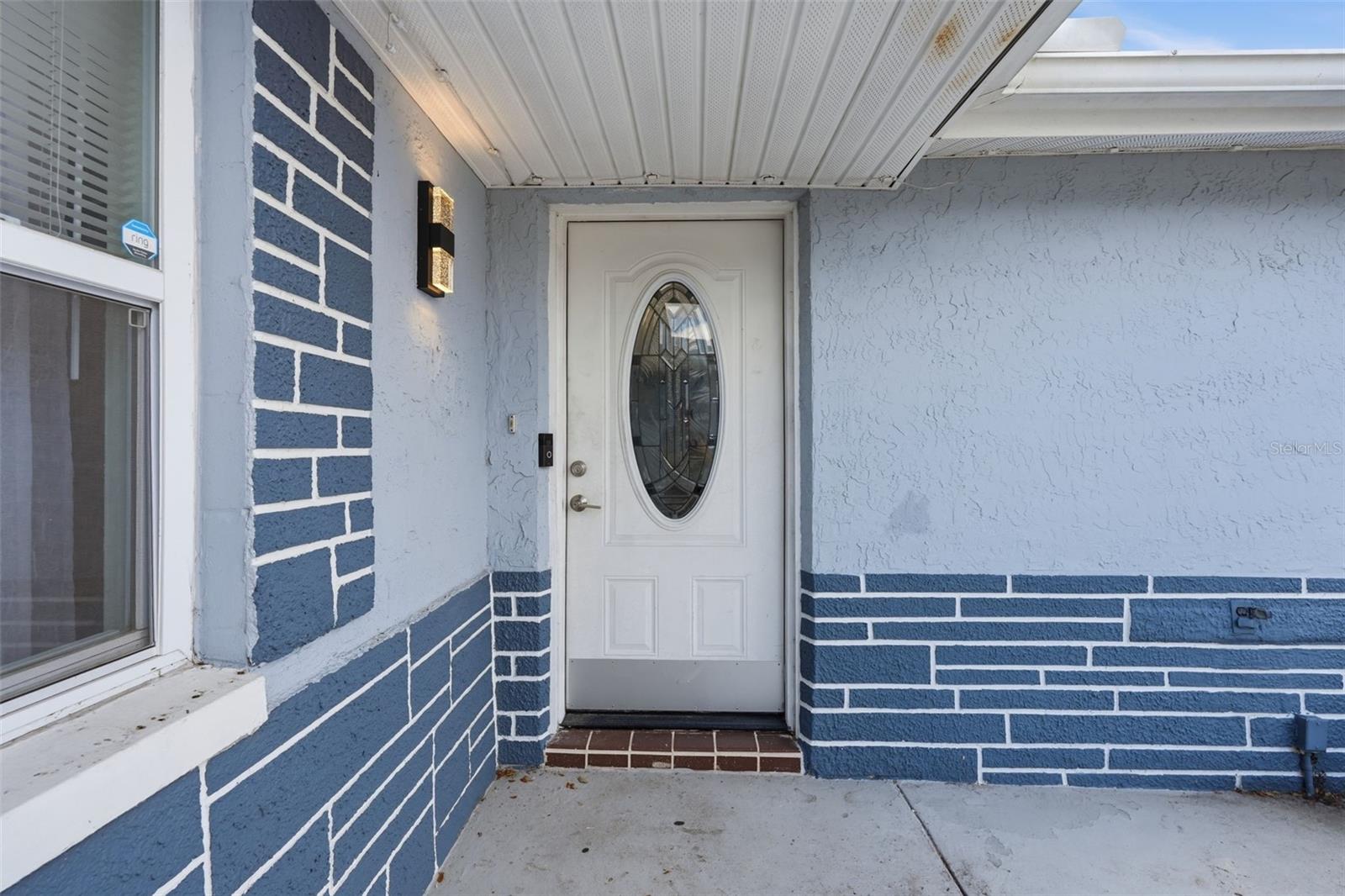 Listing photo id 41 for 7510 Judith Crescent