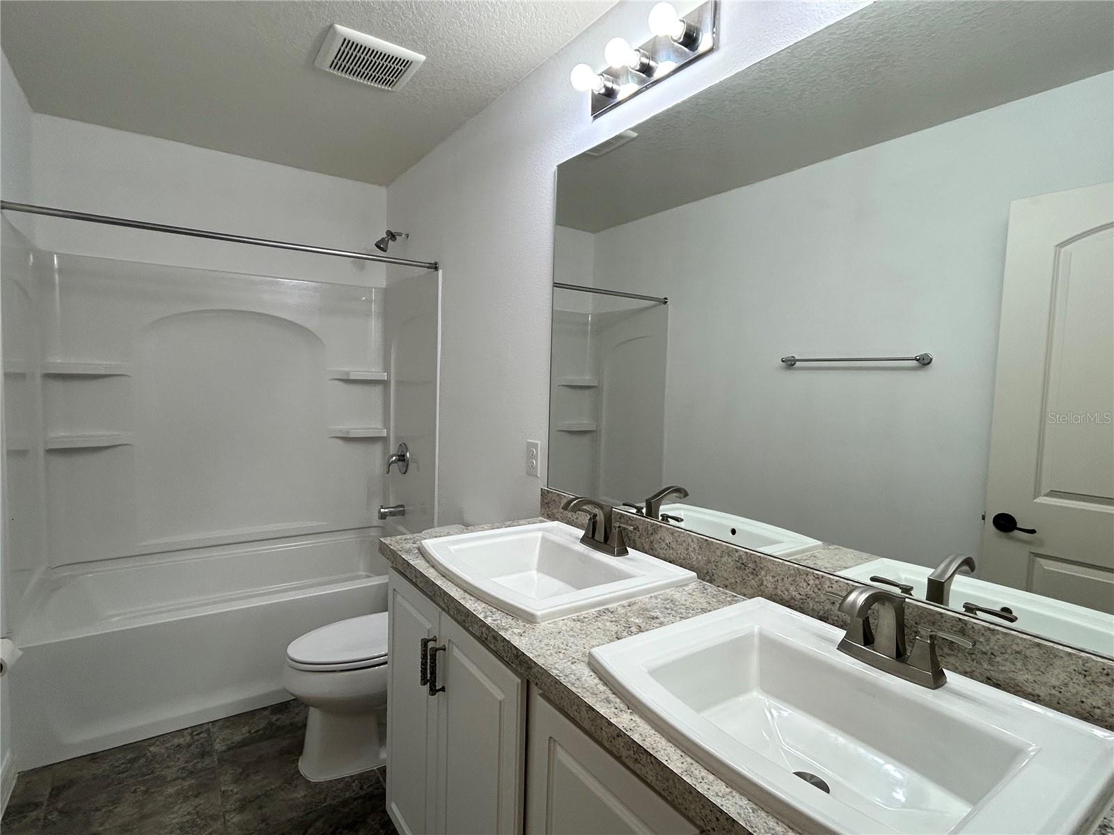 Image 23 of 32 For 10638 Aldo Moro Drive