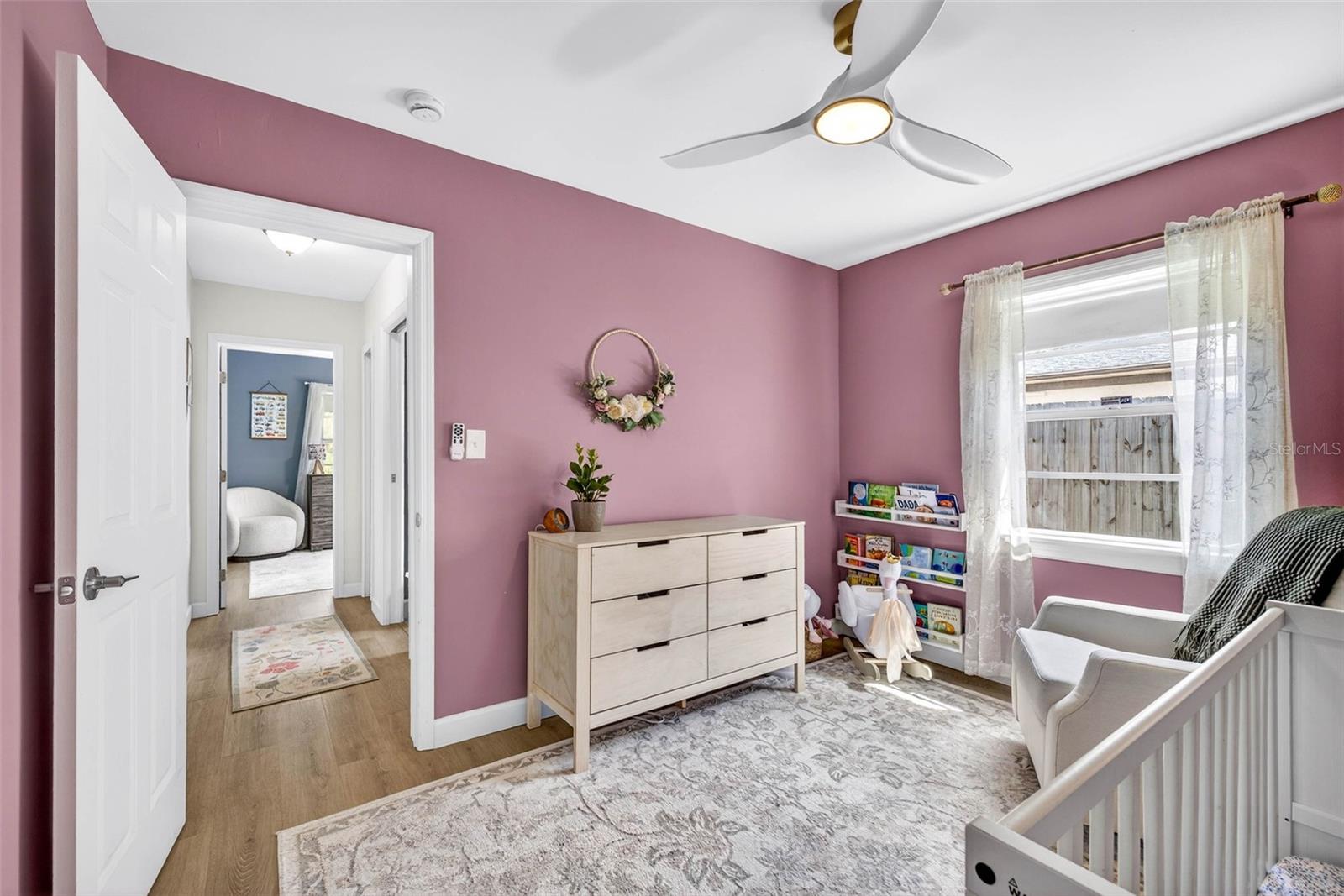 Image 21 of 51 For 406 Flora Street