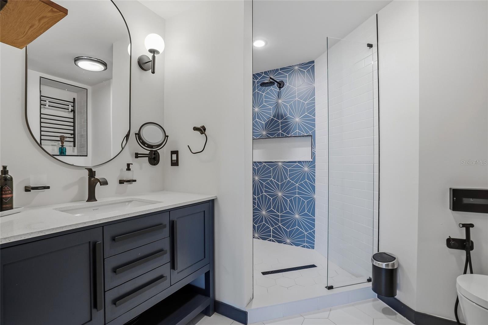 Image 25 of 45 For 701 Madison Avenue 116