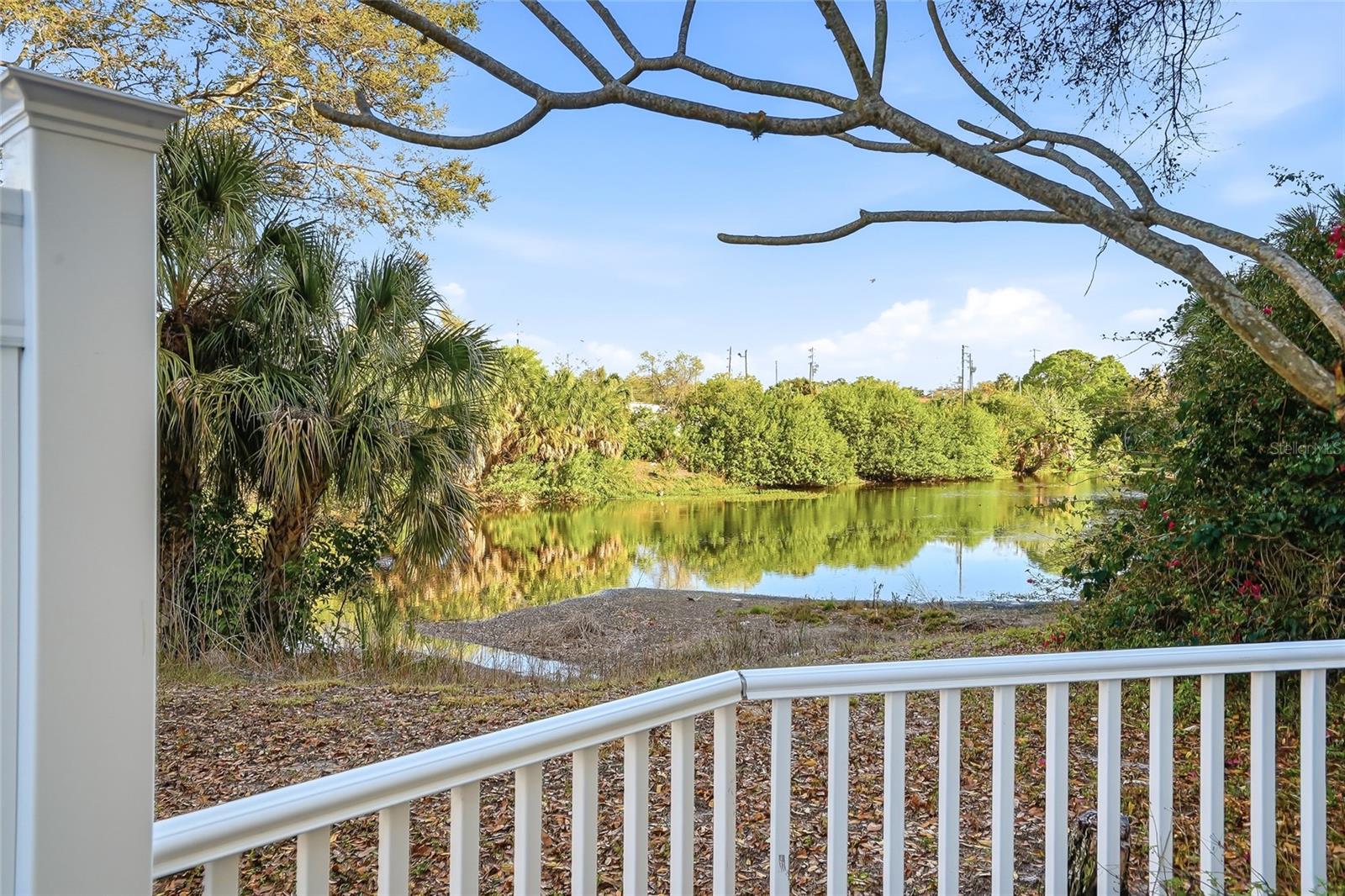 Image 36 of 45 For 701 Madison Avenue 116