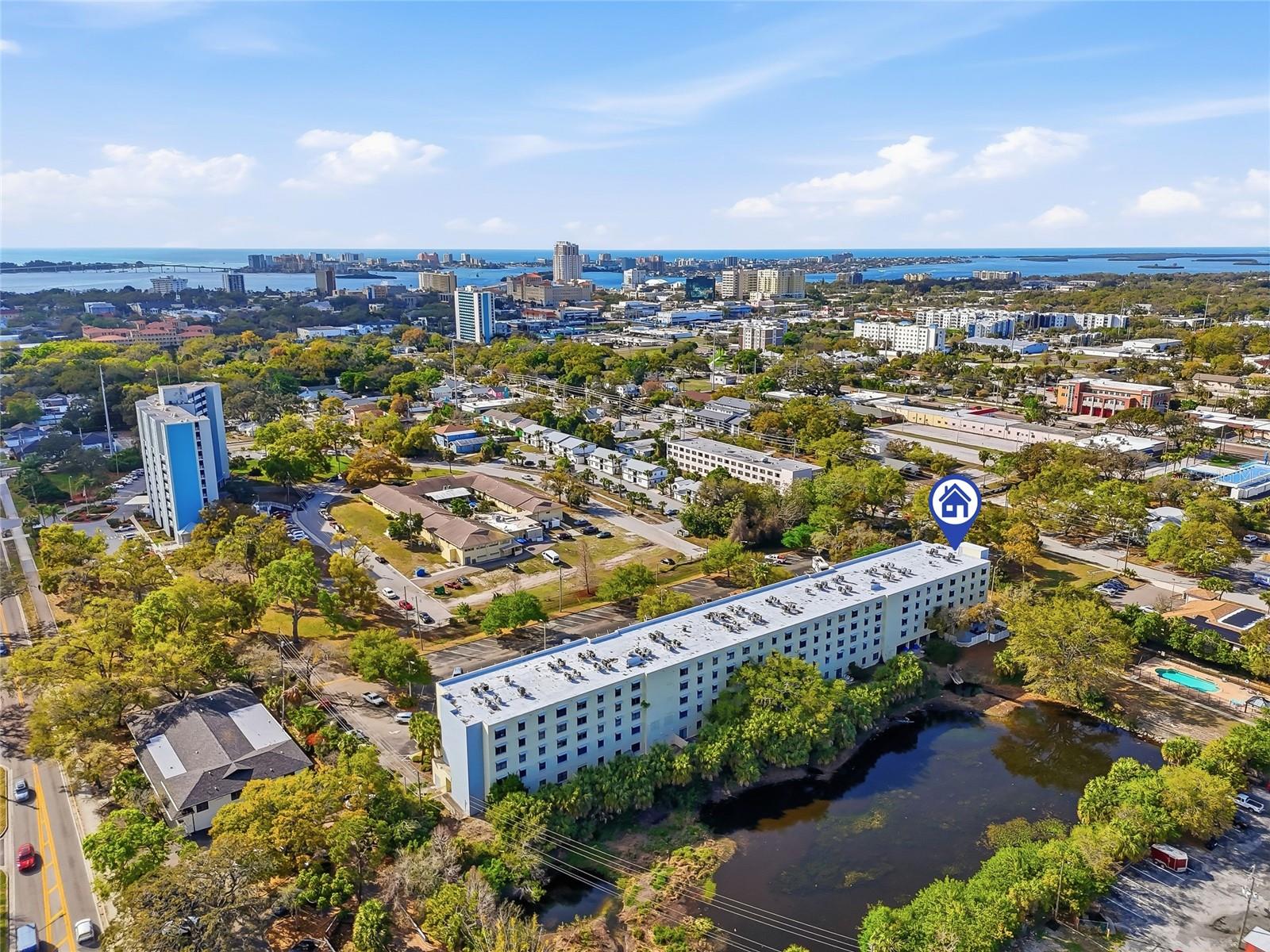 Image 40 of 45 For 701 Madison Avenue 116