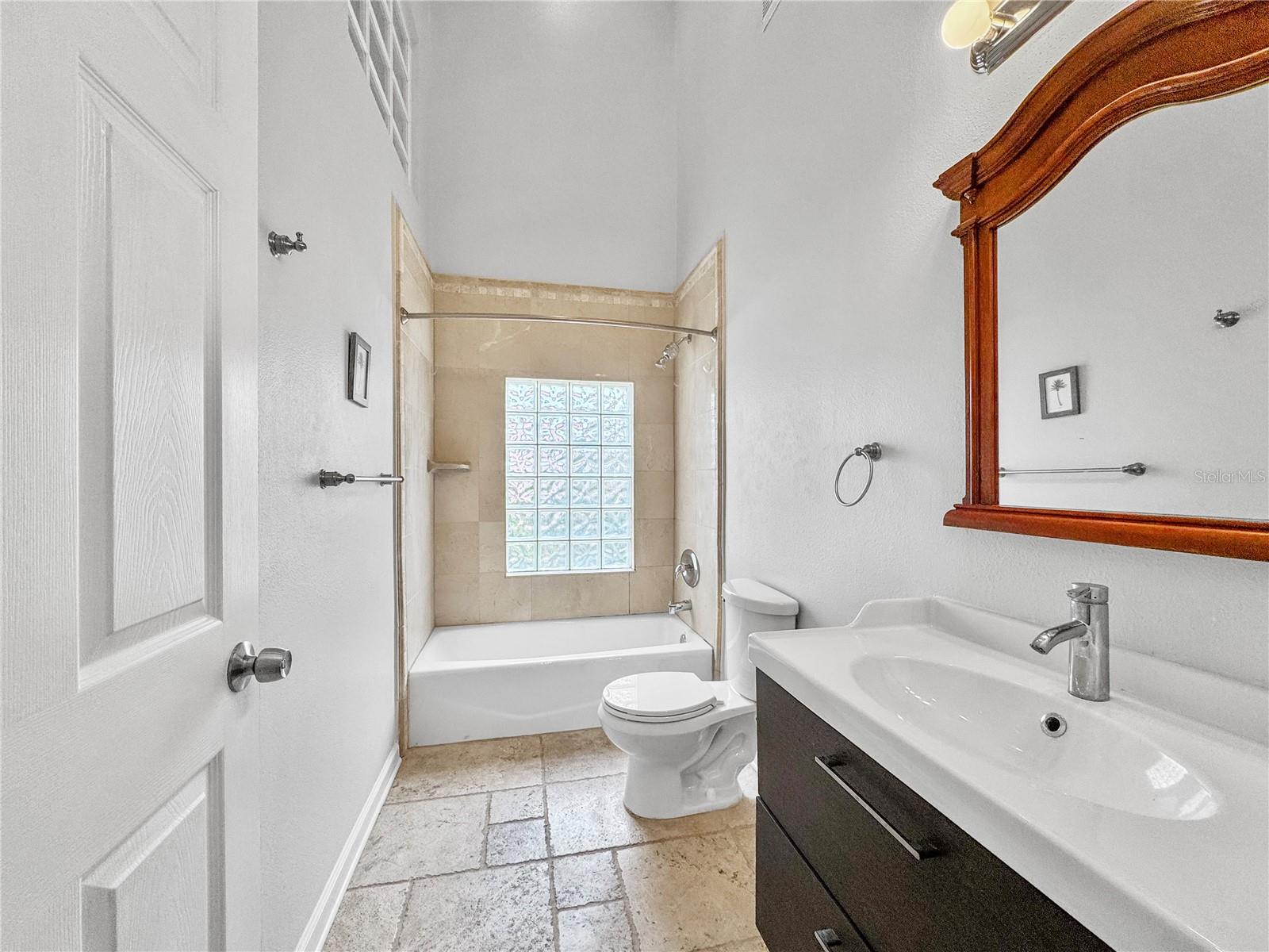 Image 15 of 18 For Address Not Provided