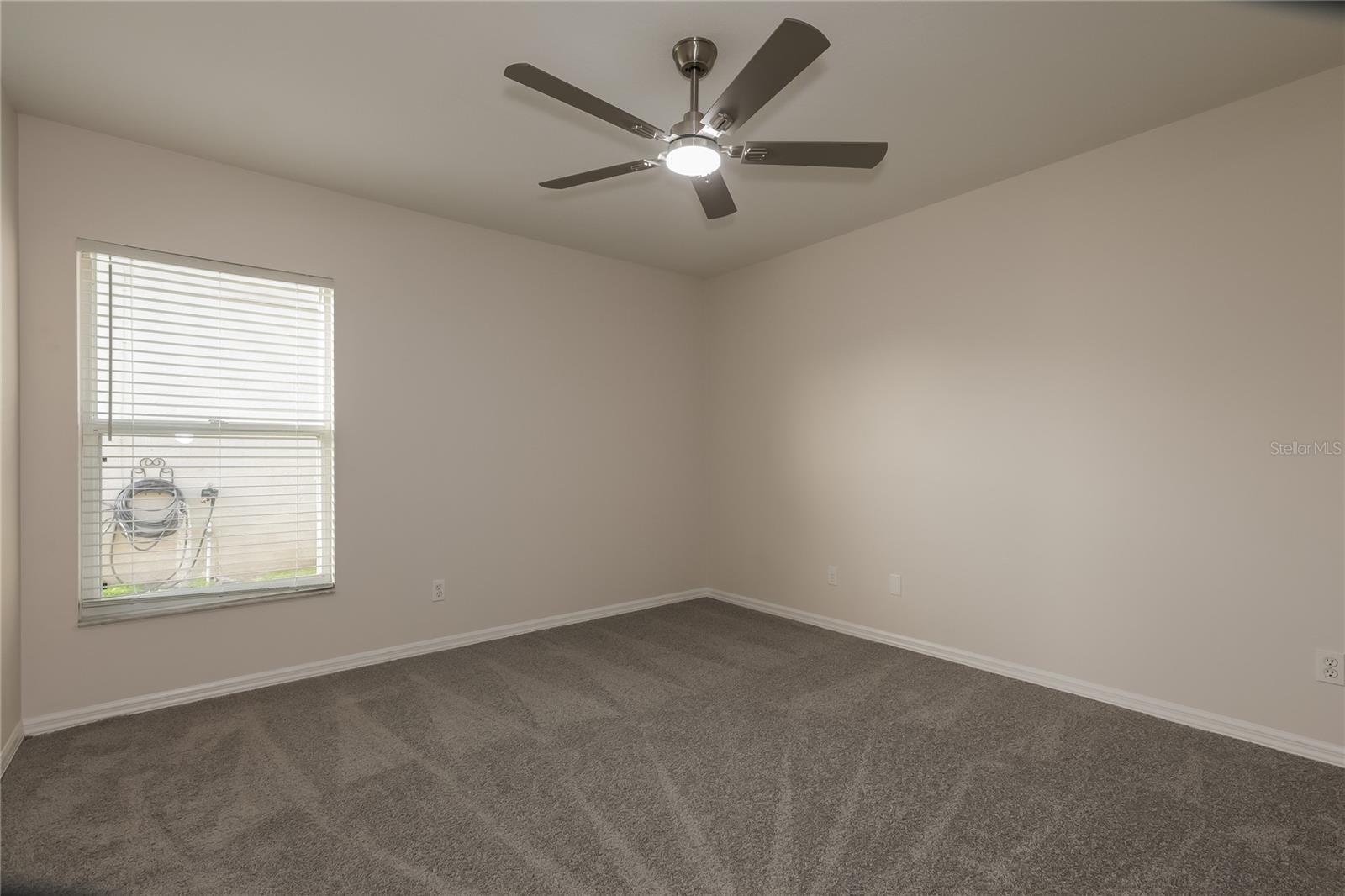 Image 9 of 14 For 1121 Tuscanny Street