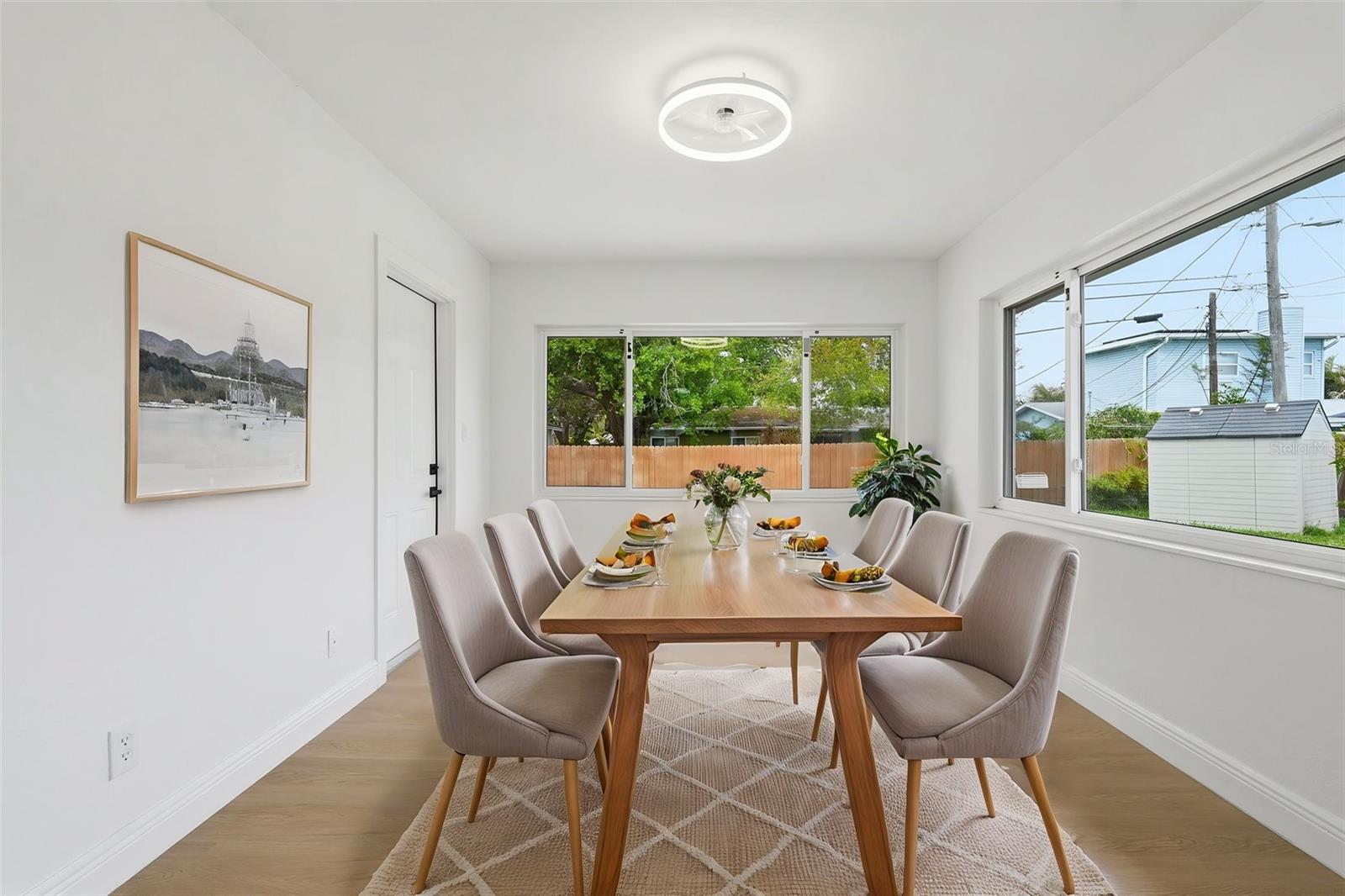 Image 28 of 46 For 5347 30th Avenue N