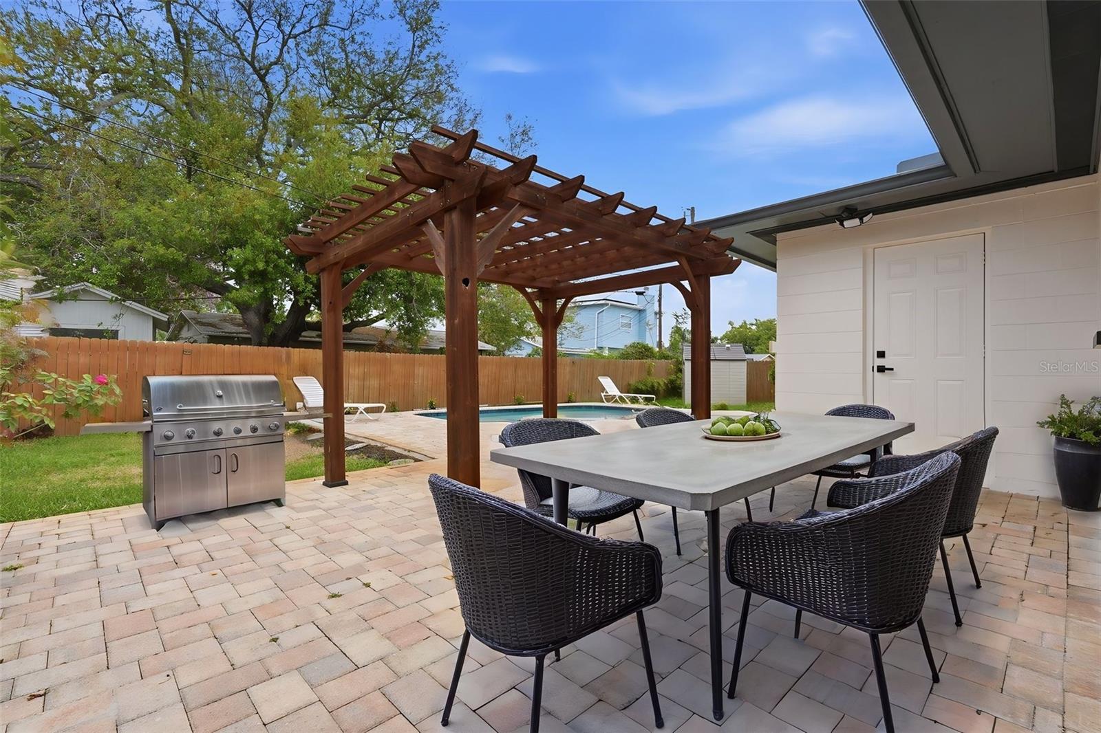 Image 35 of 46 For 5347 30th Avenue N