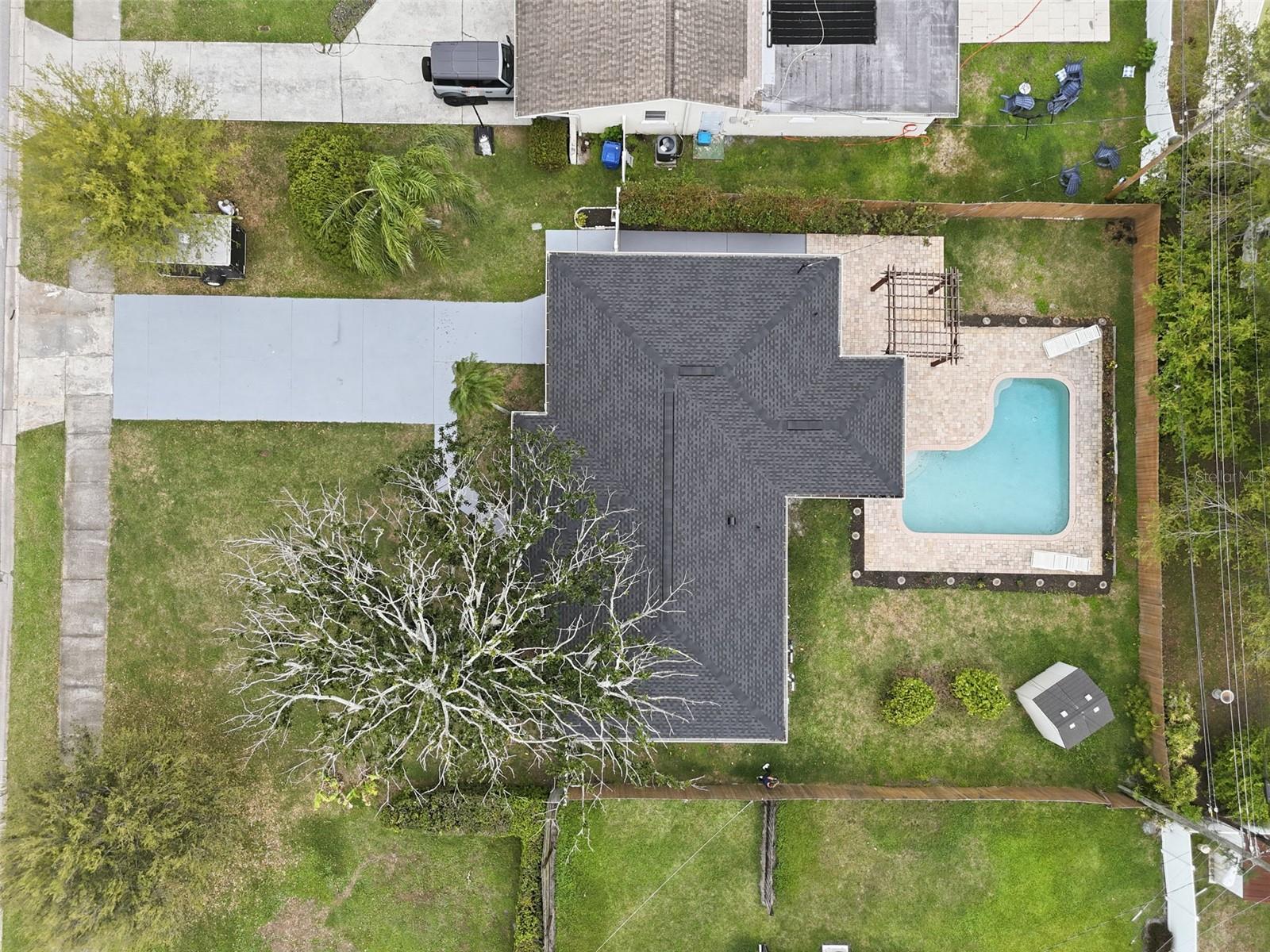 Image 43 of 46 For 5347 30th Avenue N