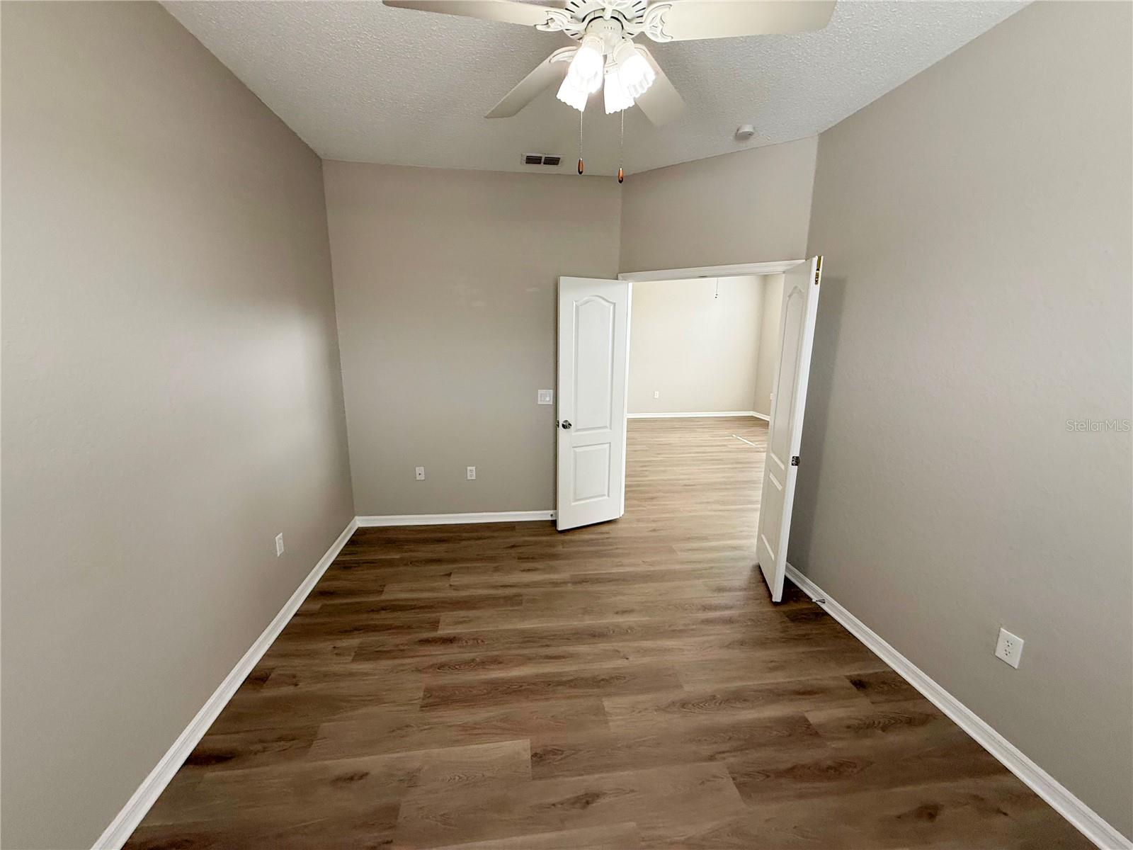 Image 9 of 28 For 3934 Buttonbush Circle