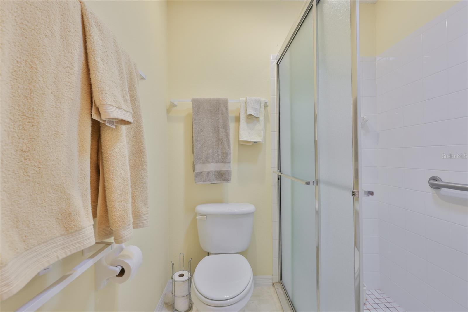 Image 26 of 61 For 2308 Brookfield Greens Circle