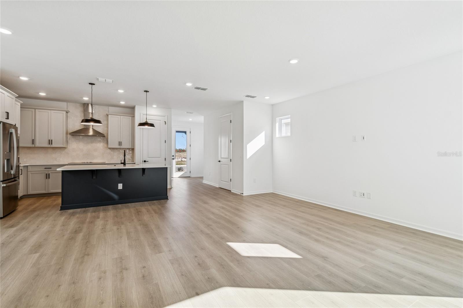 Image 15 of 44 For 2956 Embark Trail