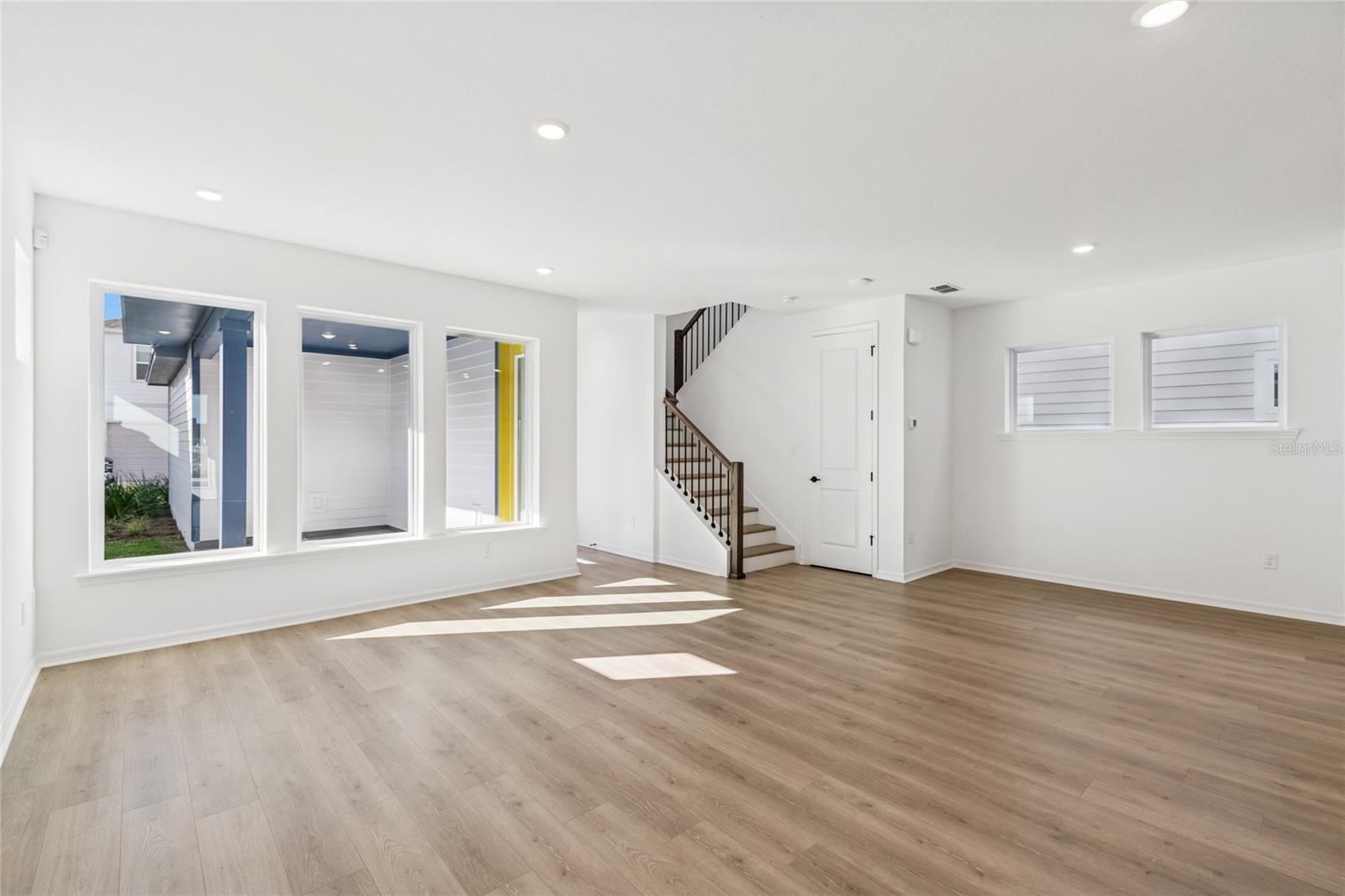 Image 16 of 44 For 2956 Embark Trail