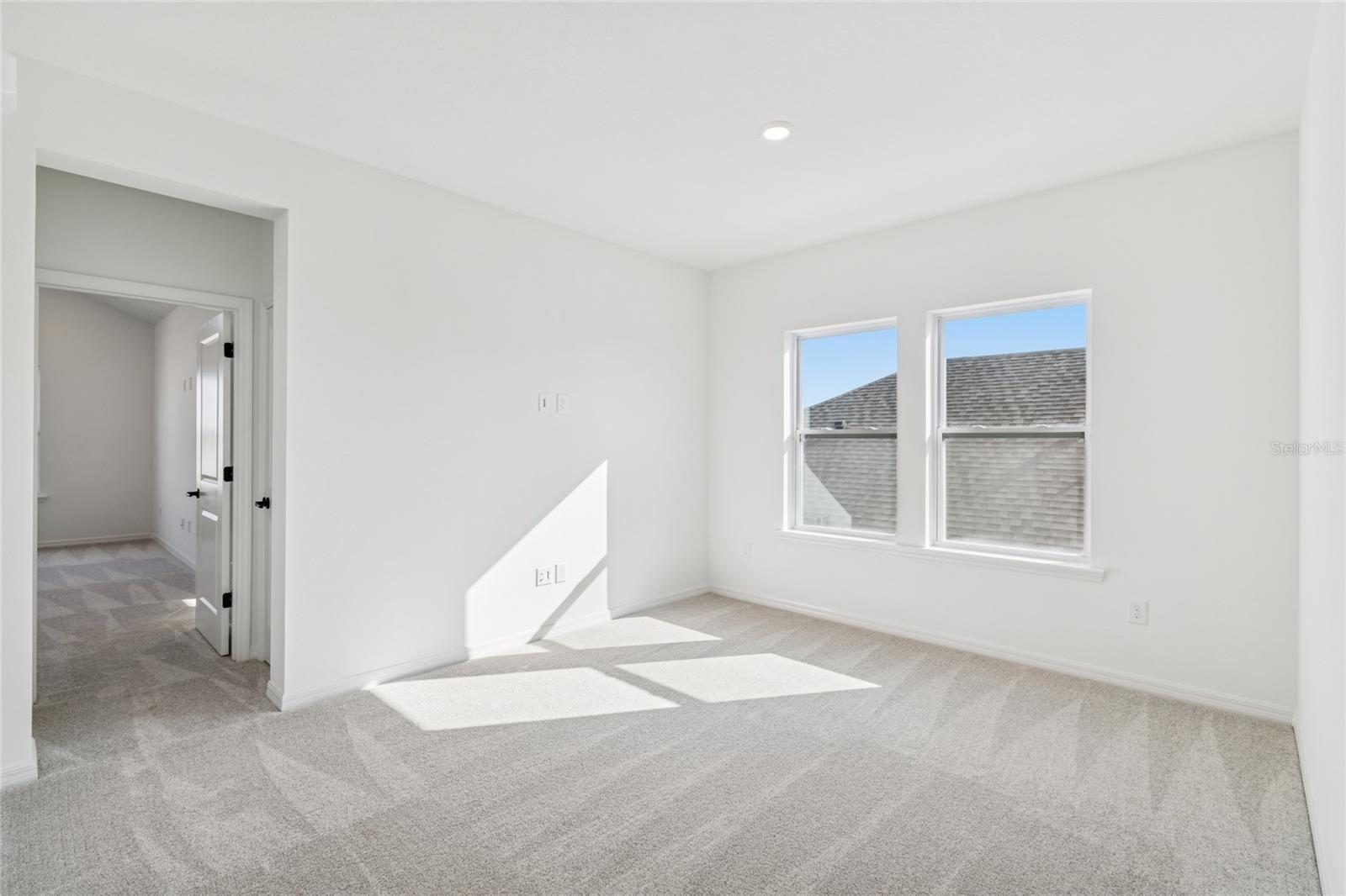 Image 19 of 44 For 2956 Embark Trail