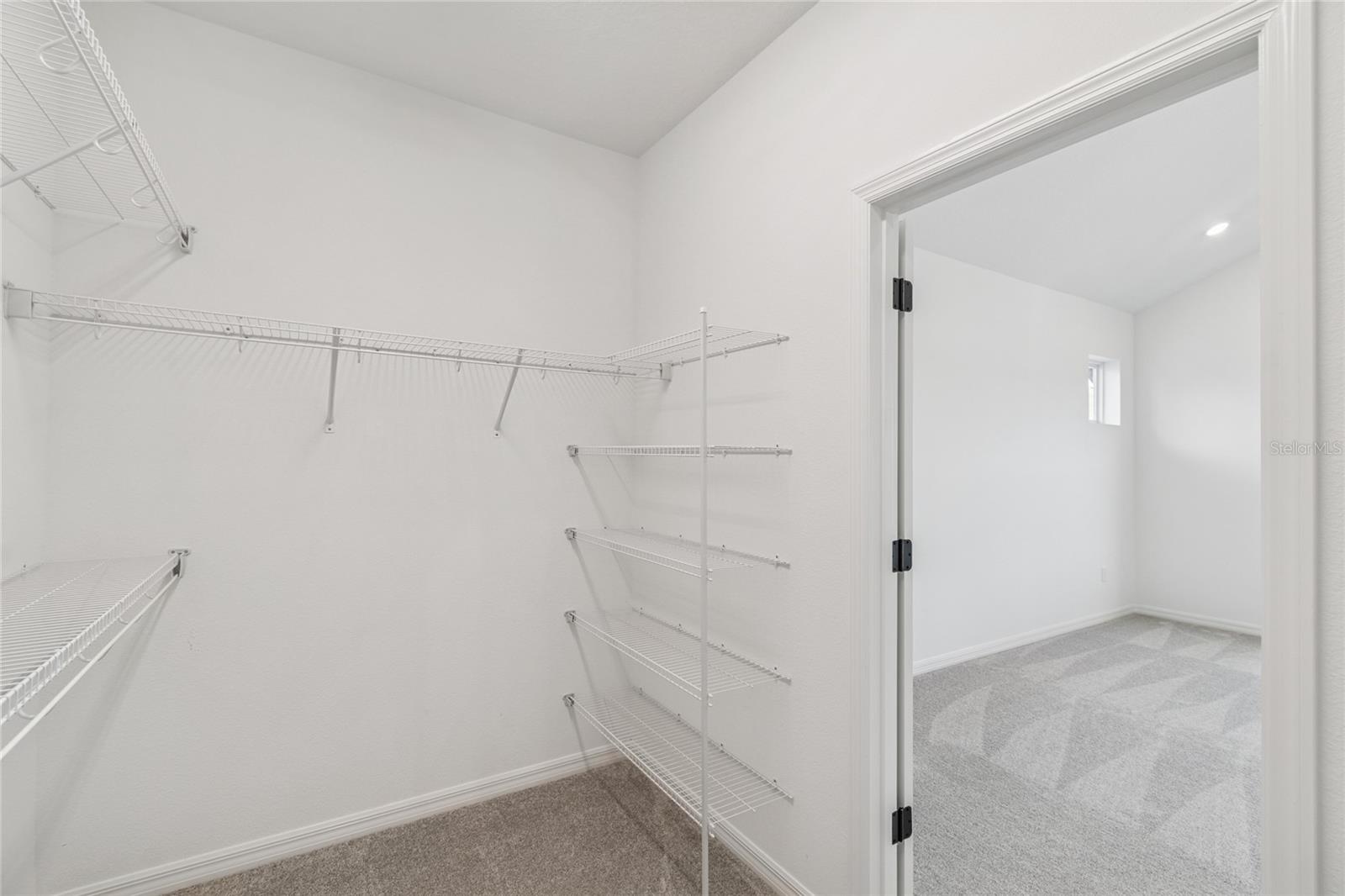 Image 30 of 44 For 2956 Embark Trail