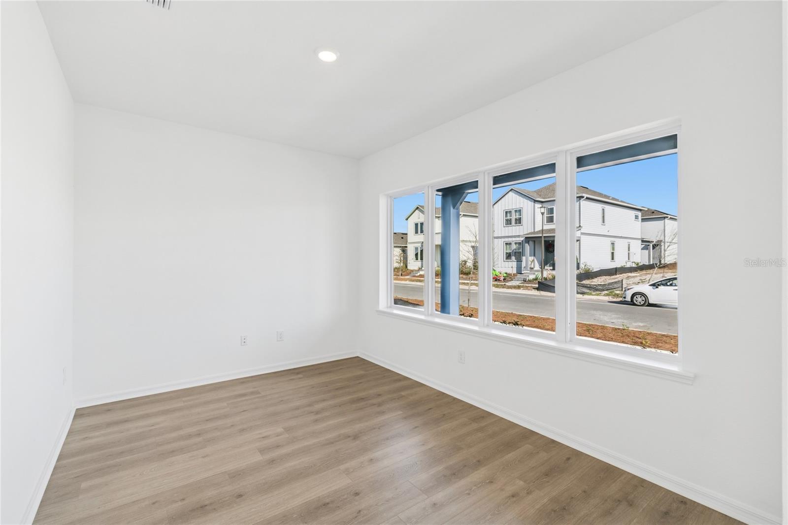 Image 5 of 44 For 2956 Embark Trail