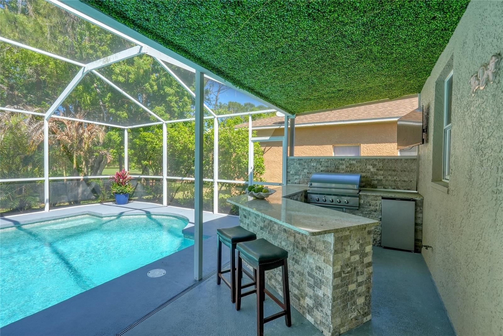 Image 10 of 55 For 12927 Royal George Avenue