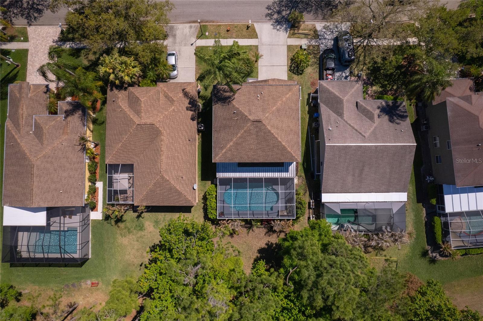 Image 31 of 55 For 12927 Royal George Avenue