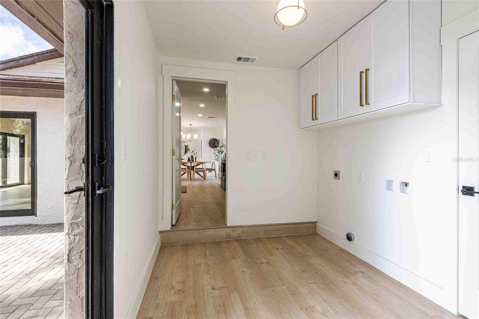 Image 16 of 28 For 3754 Lake Joyce Drive