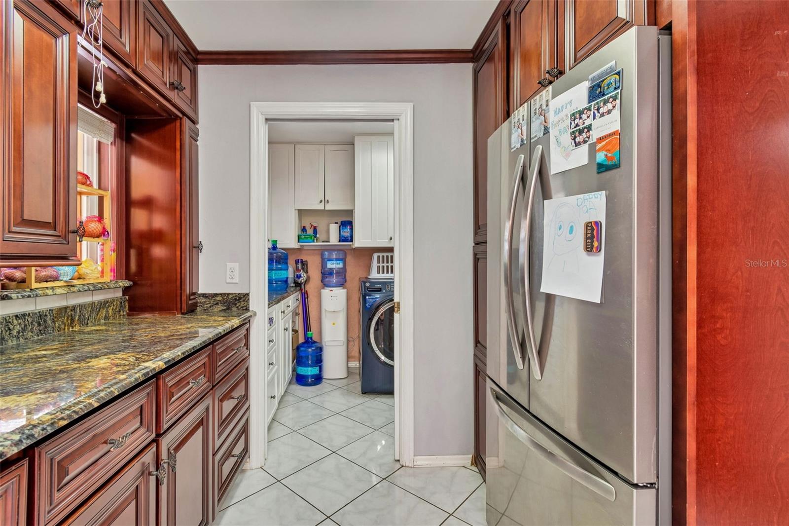 Image 10 of 37 For 1807 Oak Forest Drive S