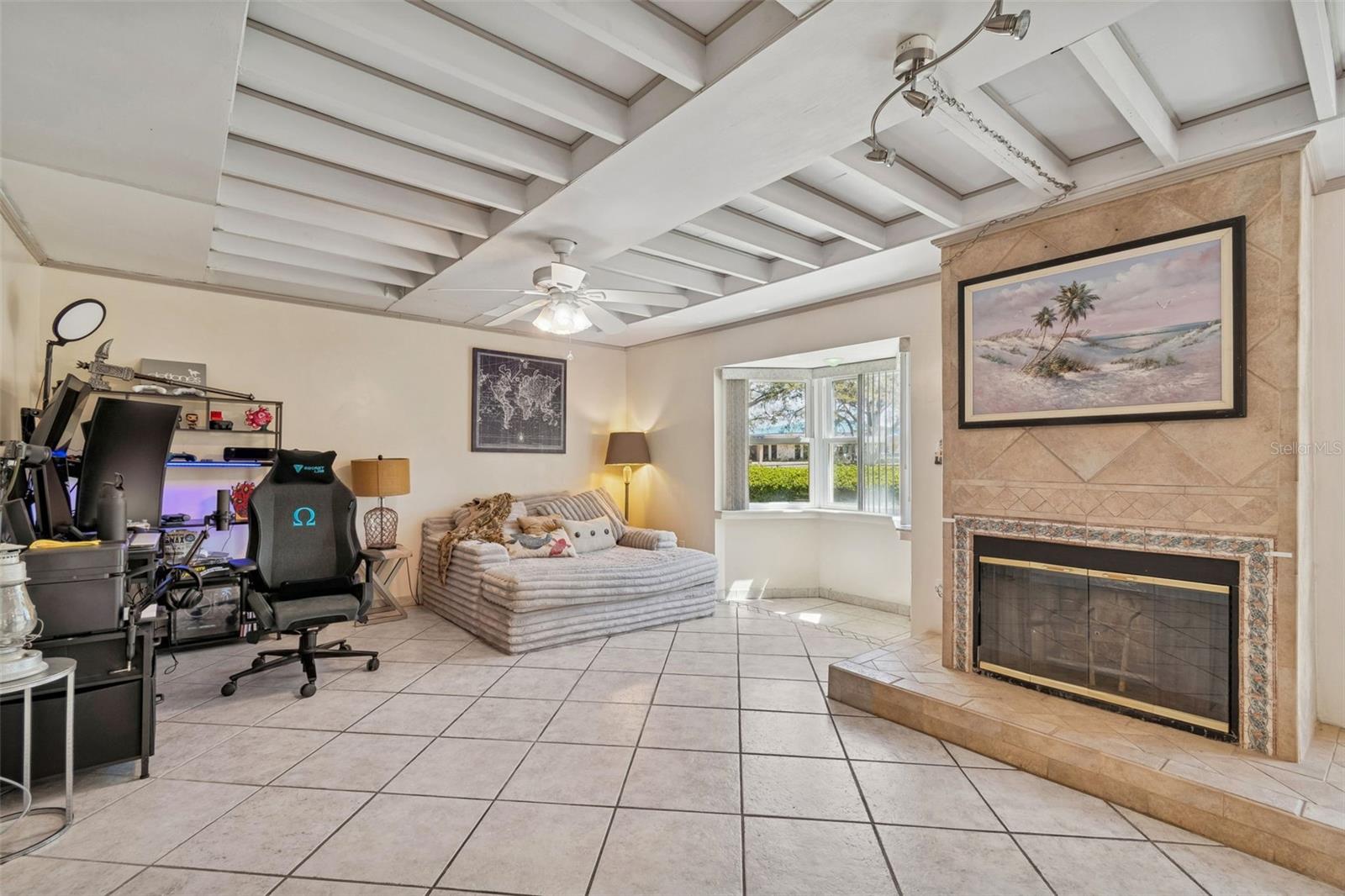 Image 18 of 37 For 1807 Oak Forest Drive S