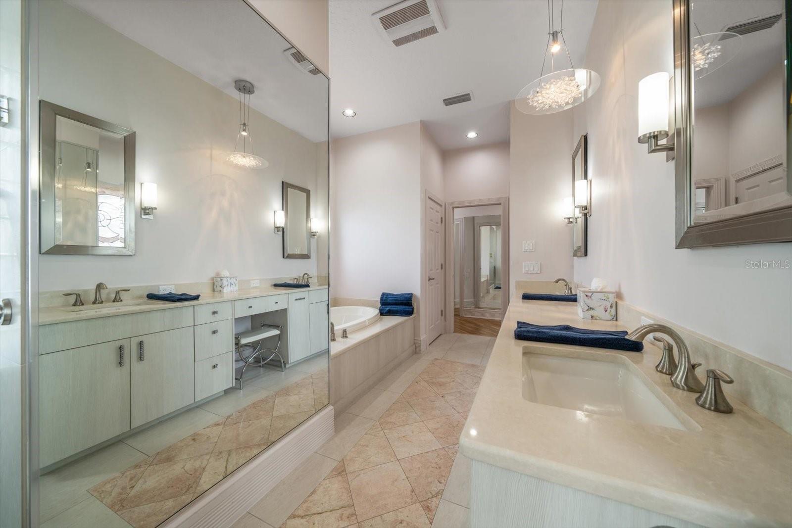 Image 27 of 83 For 2247 Donato Drive