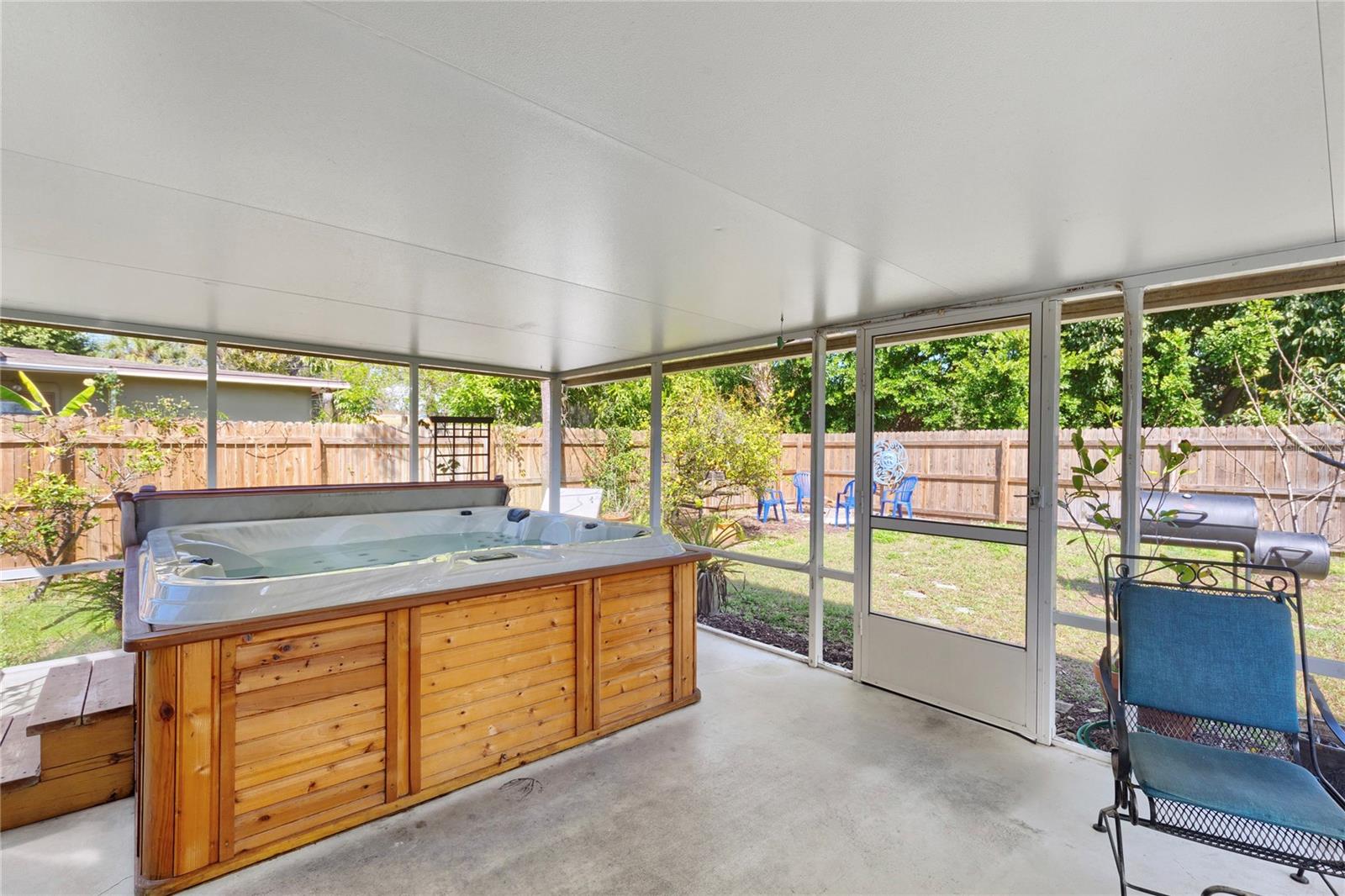 Image 27 of 43 For 4908 Highland Street S