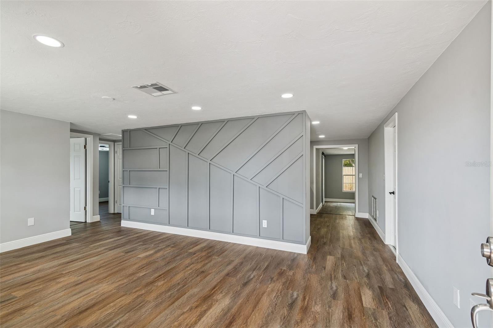 Image 12 of 67 For 6027 9th Avenue