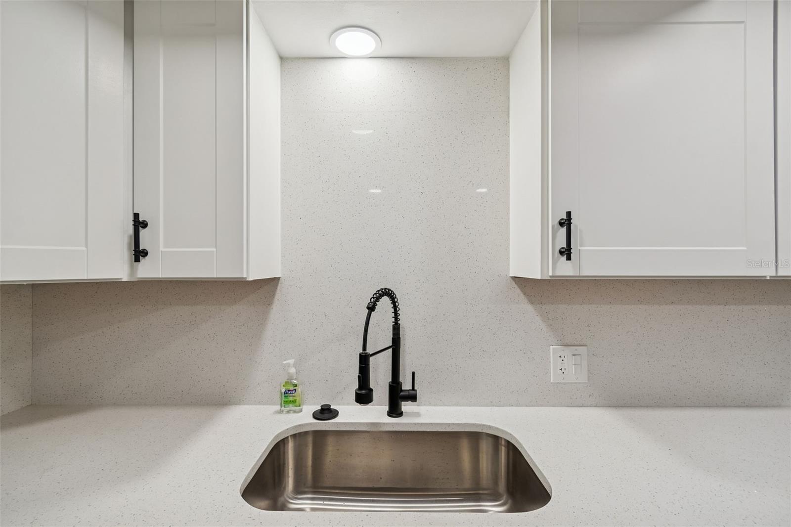 Image 19 of 67 For 6027 9th Avenue