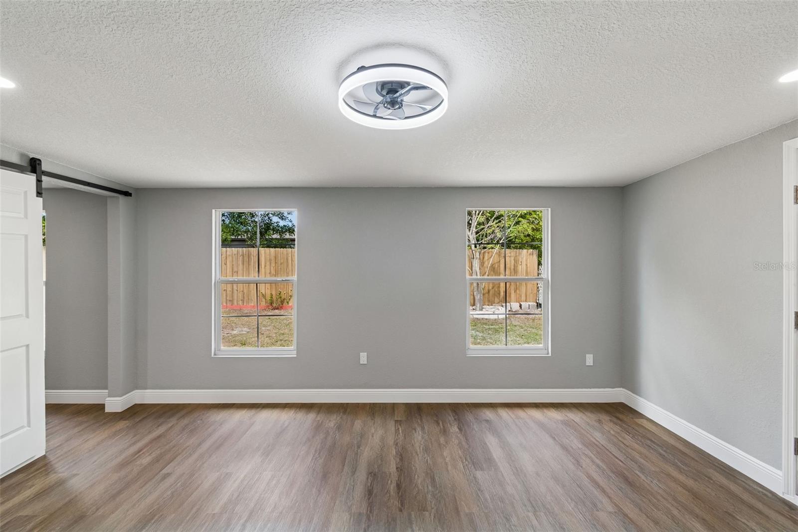 Image 23 of 67 For 6027 9th Avenue