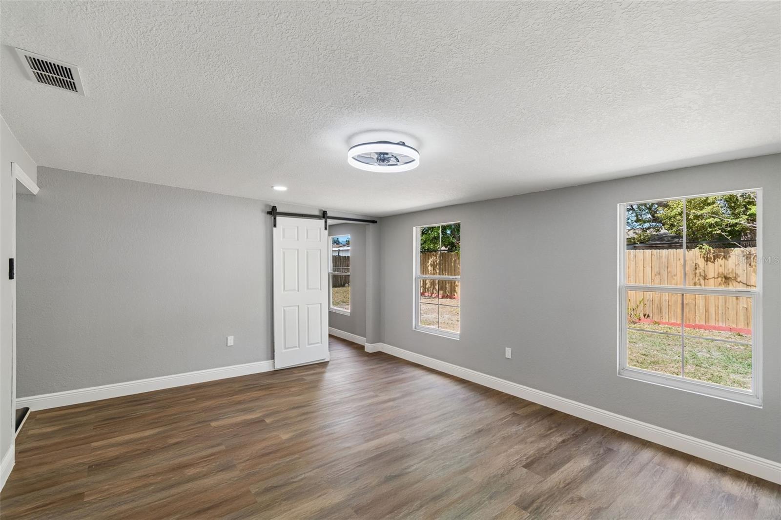 Image 24 of 67 For 6027 9th Avenue