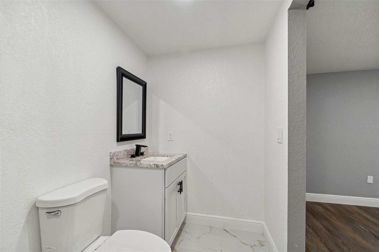 Image 33 of 67 For 6027 9th Avenue