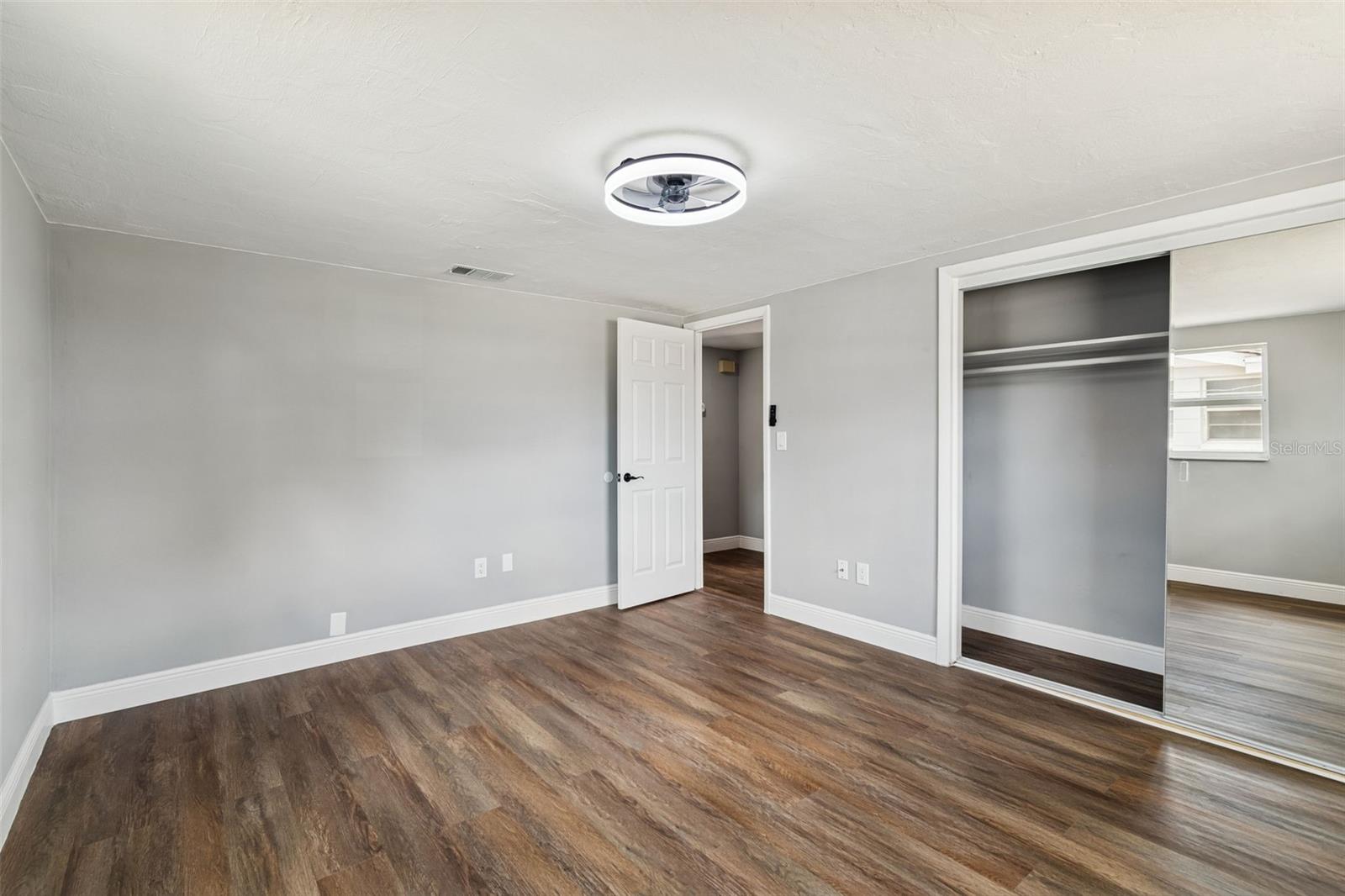 Image 43 of 67 For 6027 9th Avenue