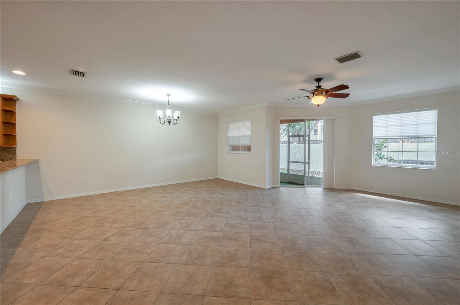 Image 21 of 47 For 9719 Taylor Rose Lane