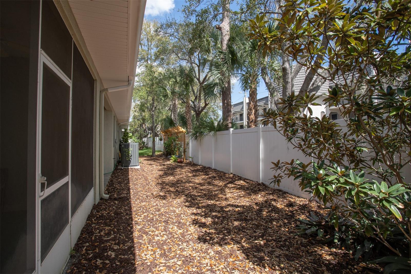 Image 38 of 47 For 9719 Taylor Rose Lane