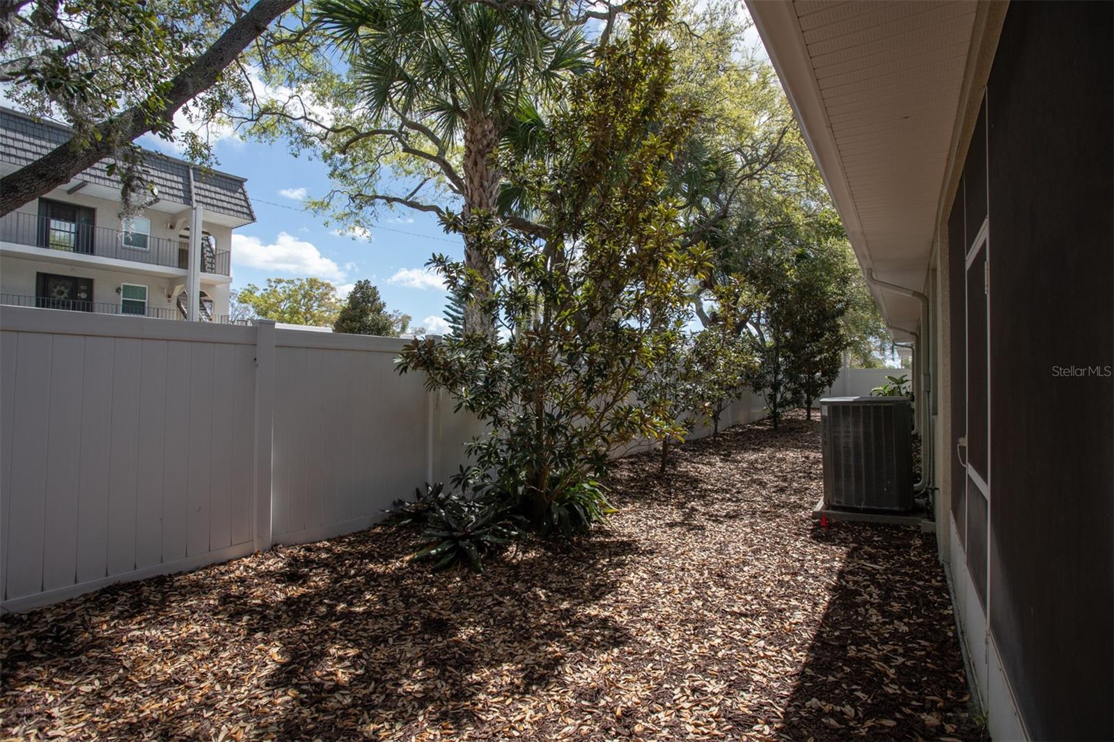 Image 39 of 47 For 9719 Taylor Rose Lane