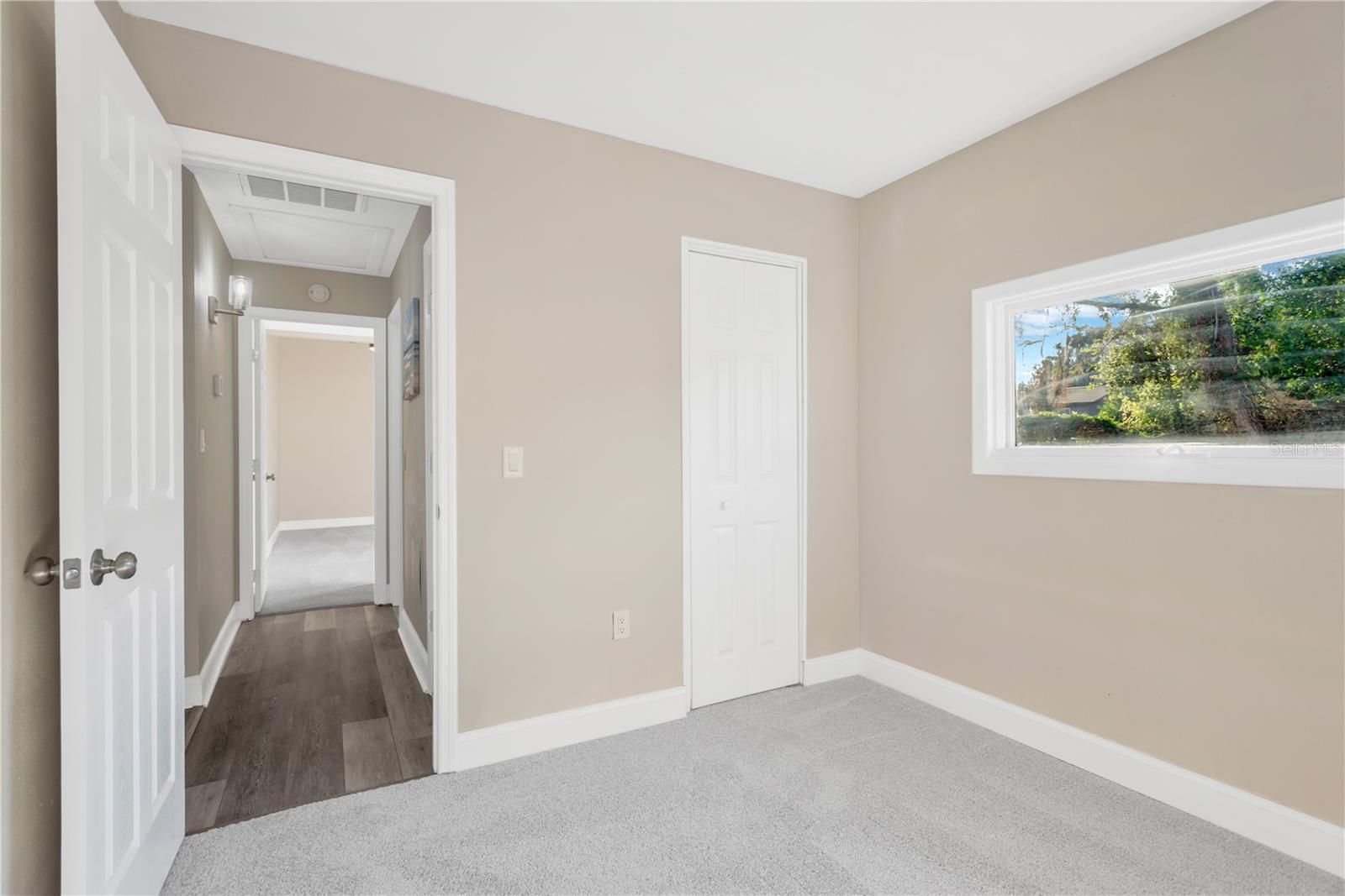 Image 14 of 20 For 5226 Lime Avenue