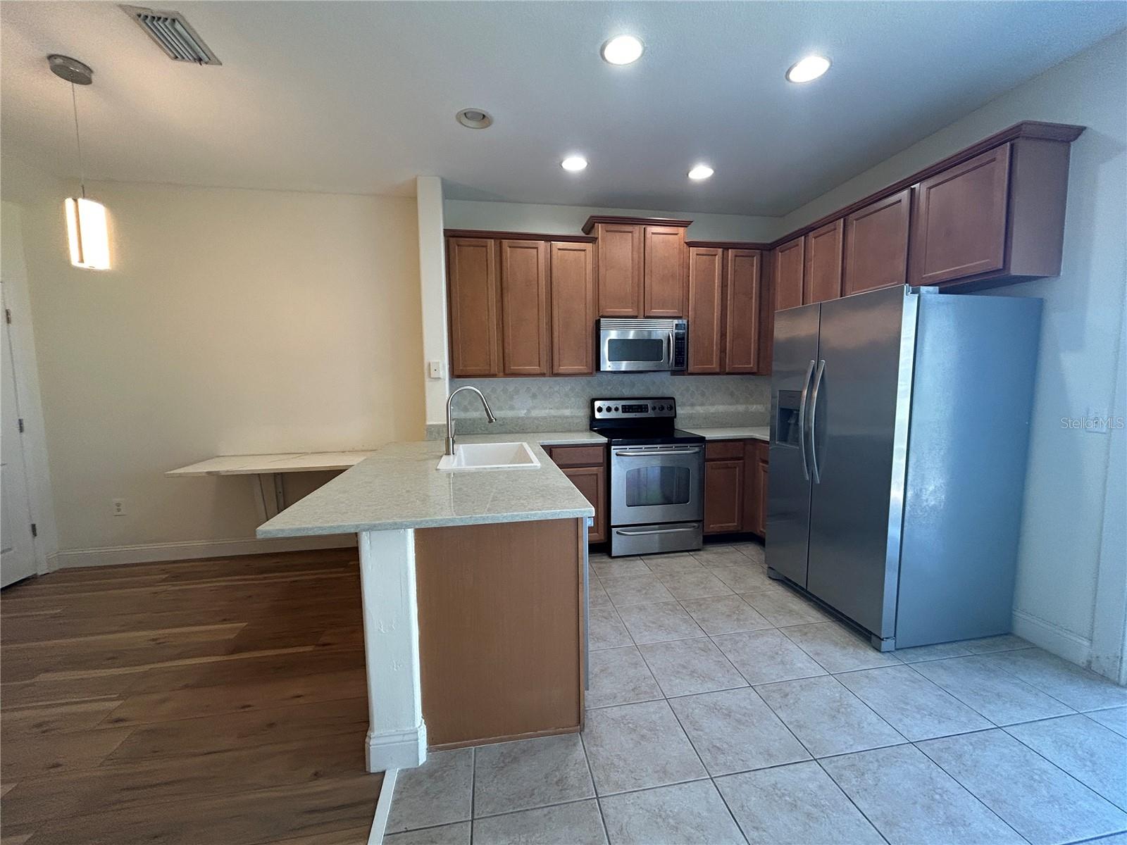 Image 10 of 20 For 6706 47th Street N