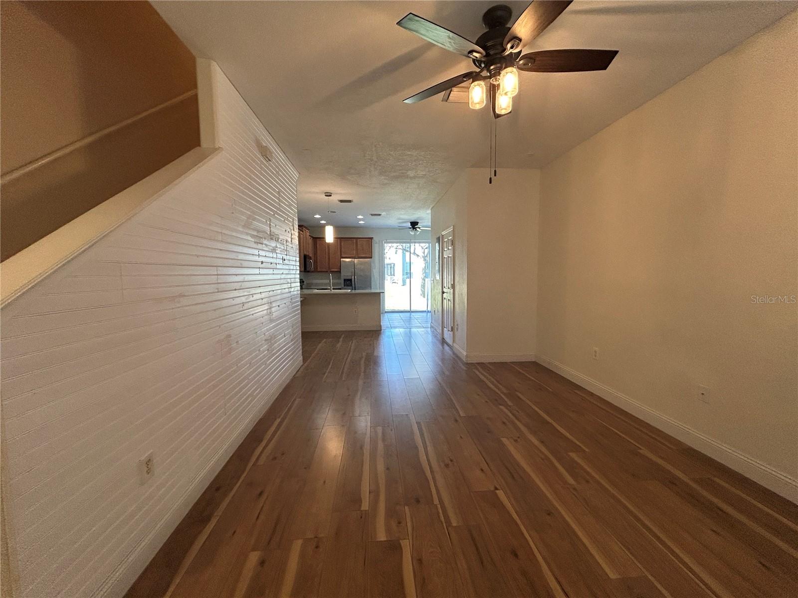 Image 4 of 20 For 6706 47th Street N