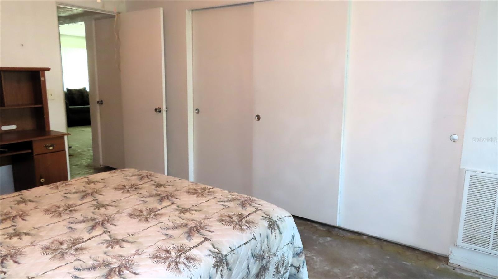 Image 13 of 26 For 2462 Brazilia Drive 16