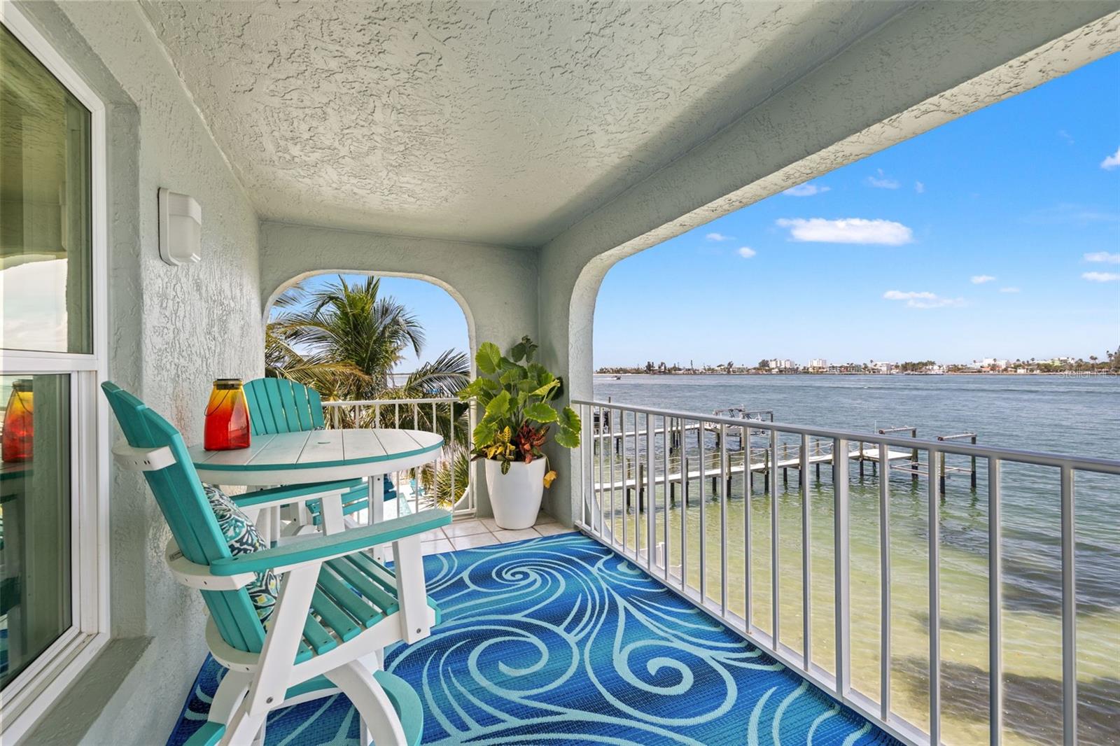 Image 40 of 75 For 380 8th Avenue N 4