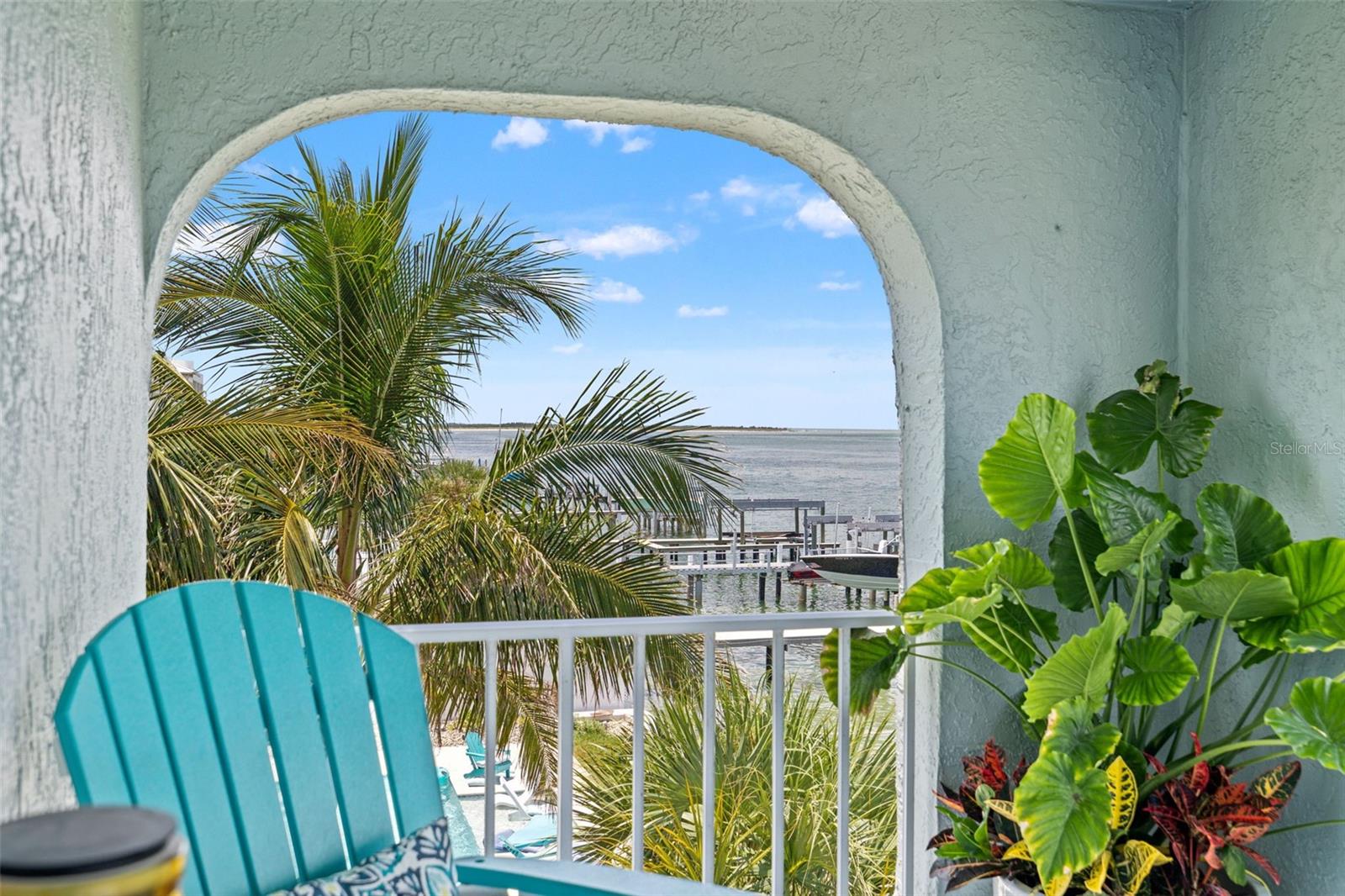 Image 41 of 75 For 380 8th Avenue N 4