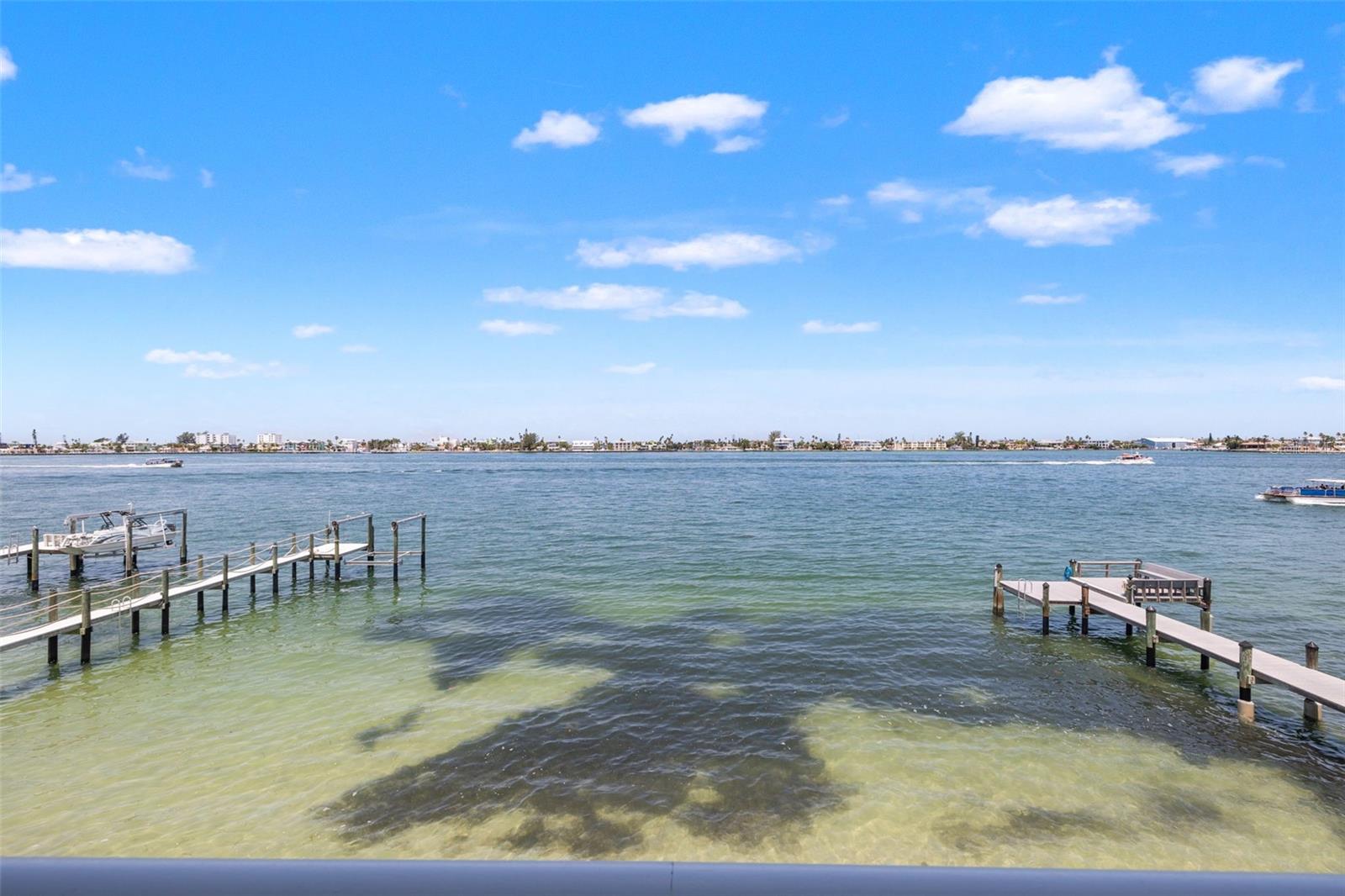 Image 52 of 75 For 380 8th Avenue N 4