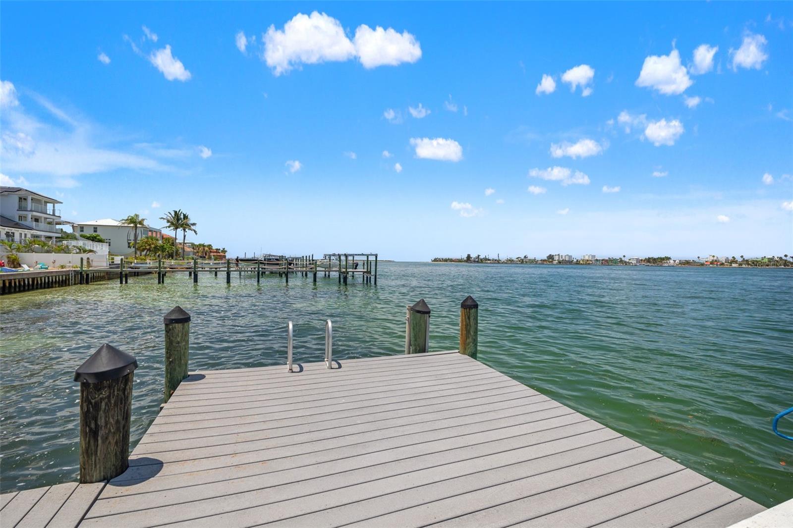 Image 56 of 75 For 380 8th Avenue N 4