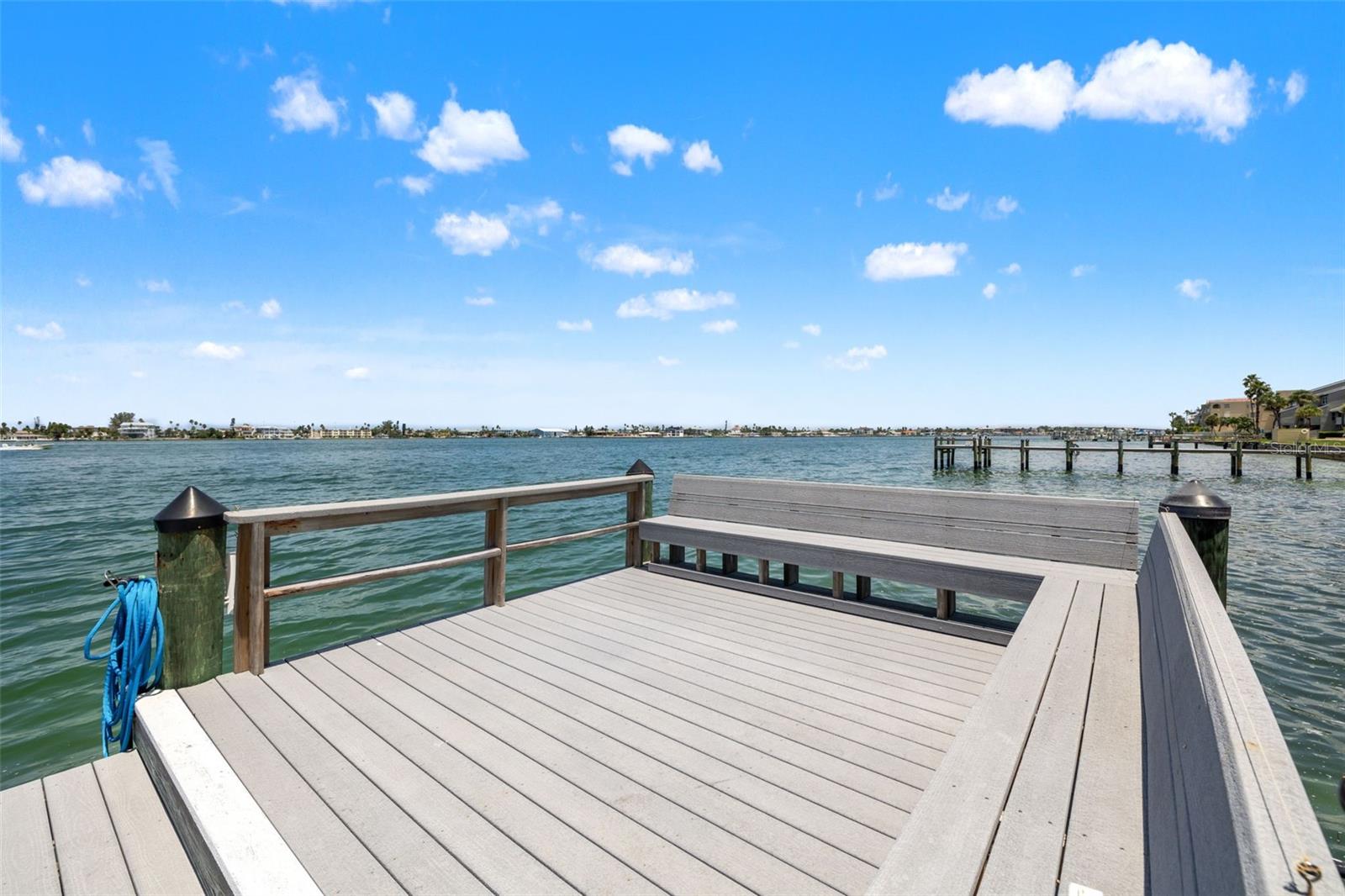 Image 57 of 75 For 380 8th Avenue N 4