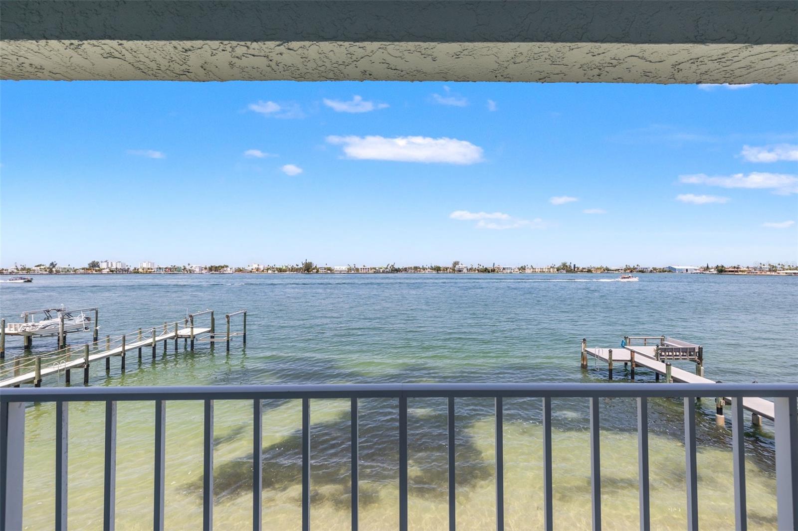 Image 71 of 75 For 380 8th Avenue N 4