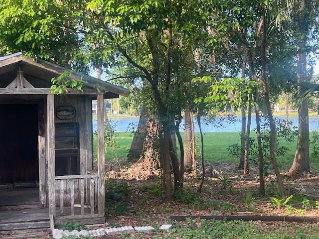 Image 12 of 13 For 16406 Lake Byrd Drive