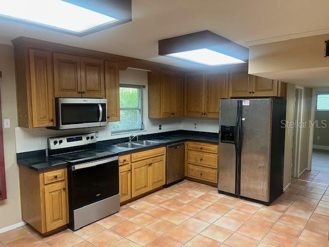 Image 4 of 13 For 16406 Lake Byrd Drive